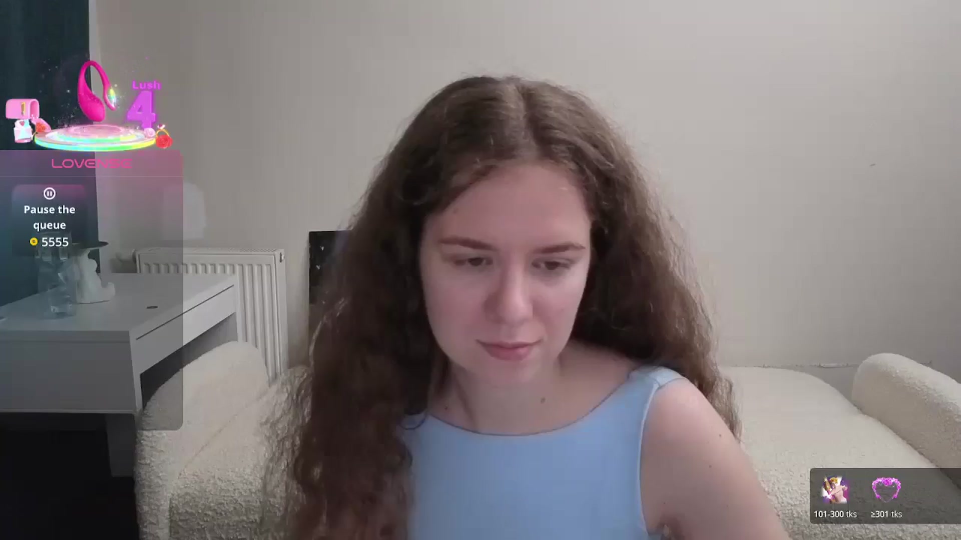 Gallery image thumbnail from BlueFlowerr's myfreecams stream on, 03/19/2026, 20:53 image 3 of 20
