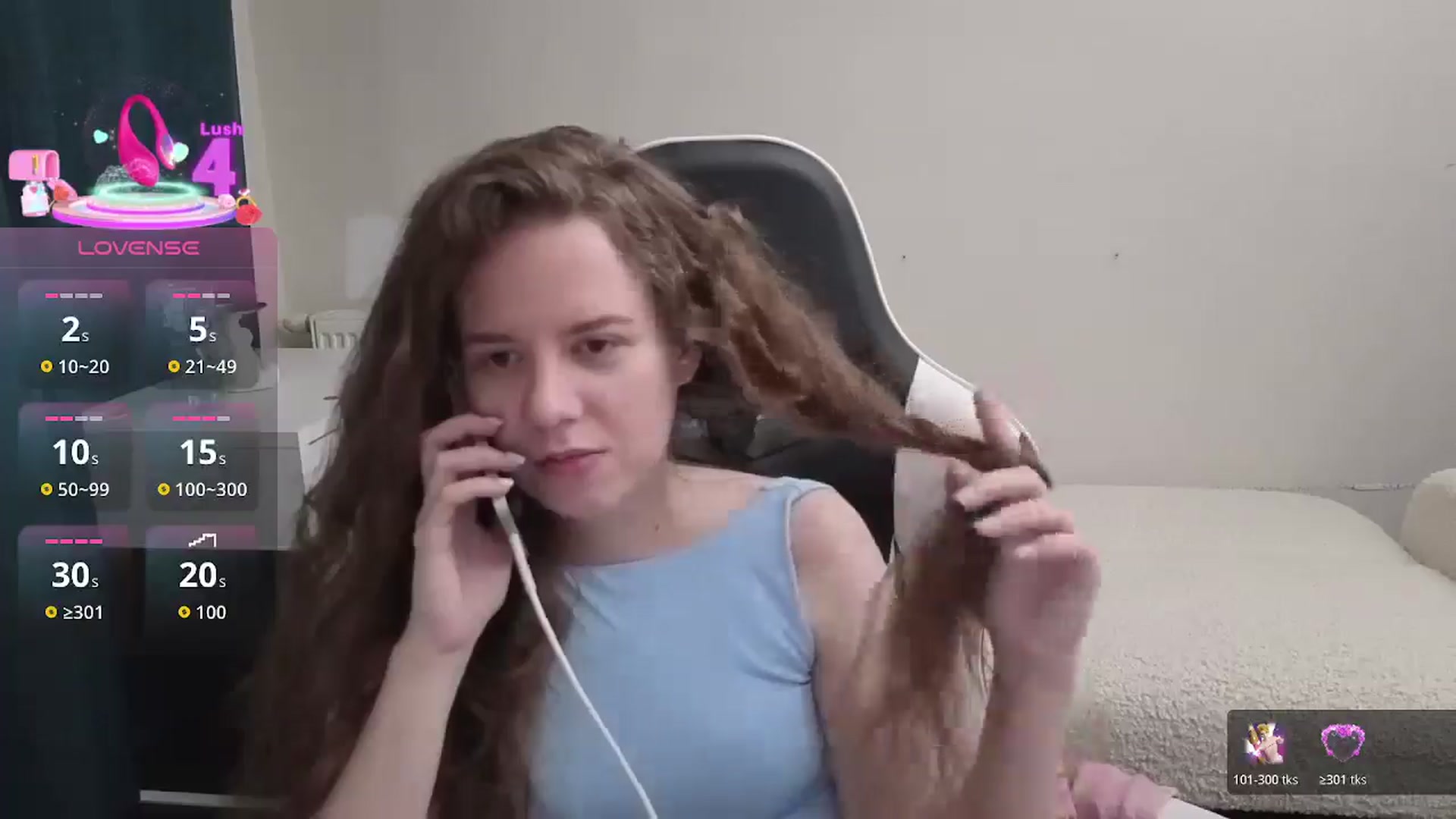 Gallery image thumbnail from BlueFlowerr's myfreecams stream on, 03/20/2026, 01:58 image 12 of 20