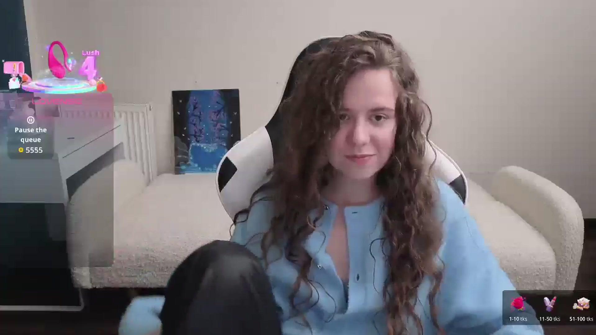Gallery image thumbnail from BlueFlowerr's myfreecams stream on, 03/20/2026, 20:32 image 9 of 20