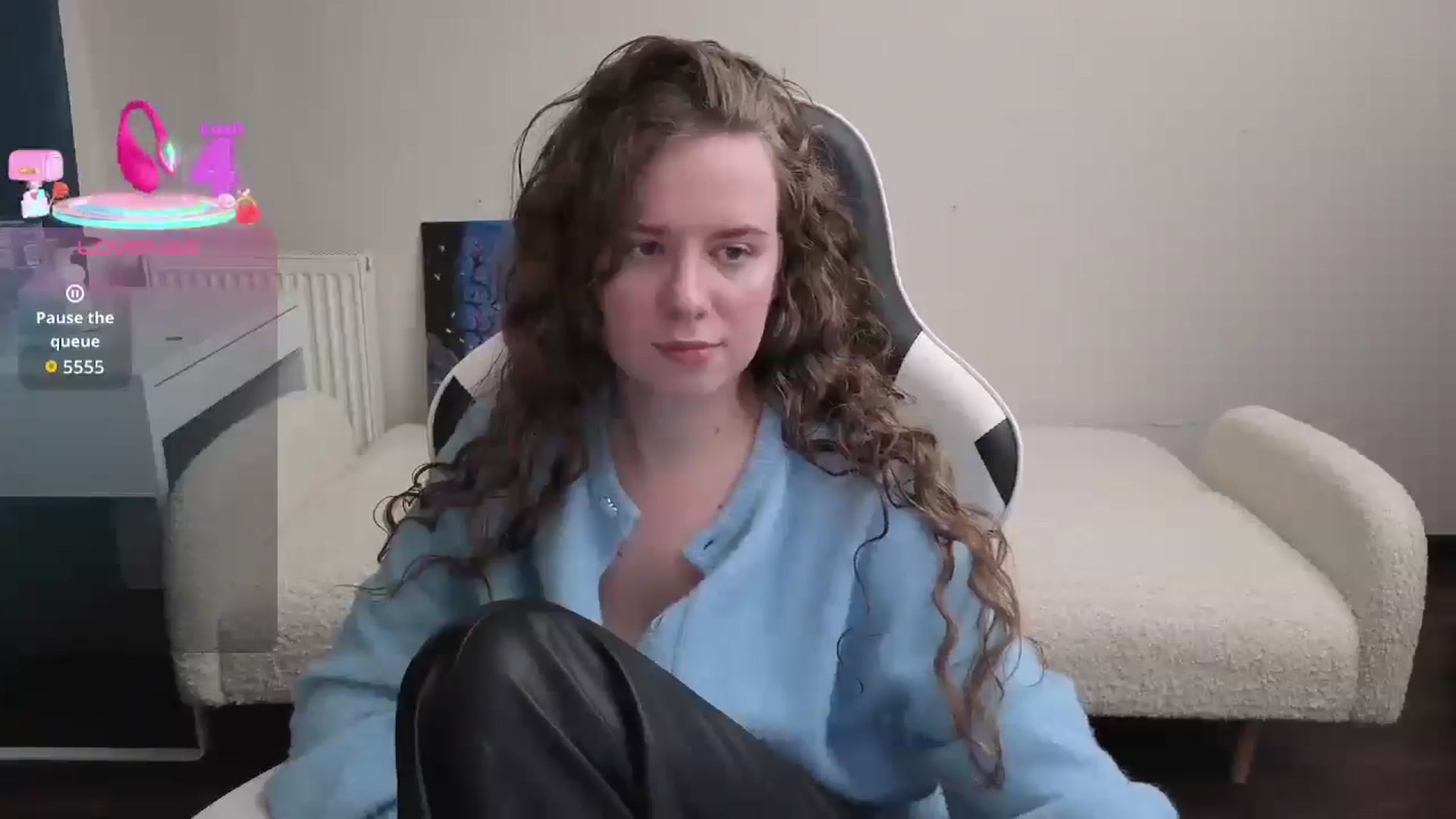 Gallery image thumbnail from BlueFlowerr's myfreecams stream on, 03/20/2026, 20:32 image 2 of 20