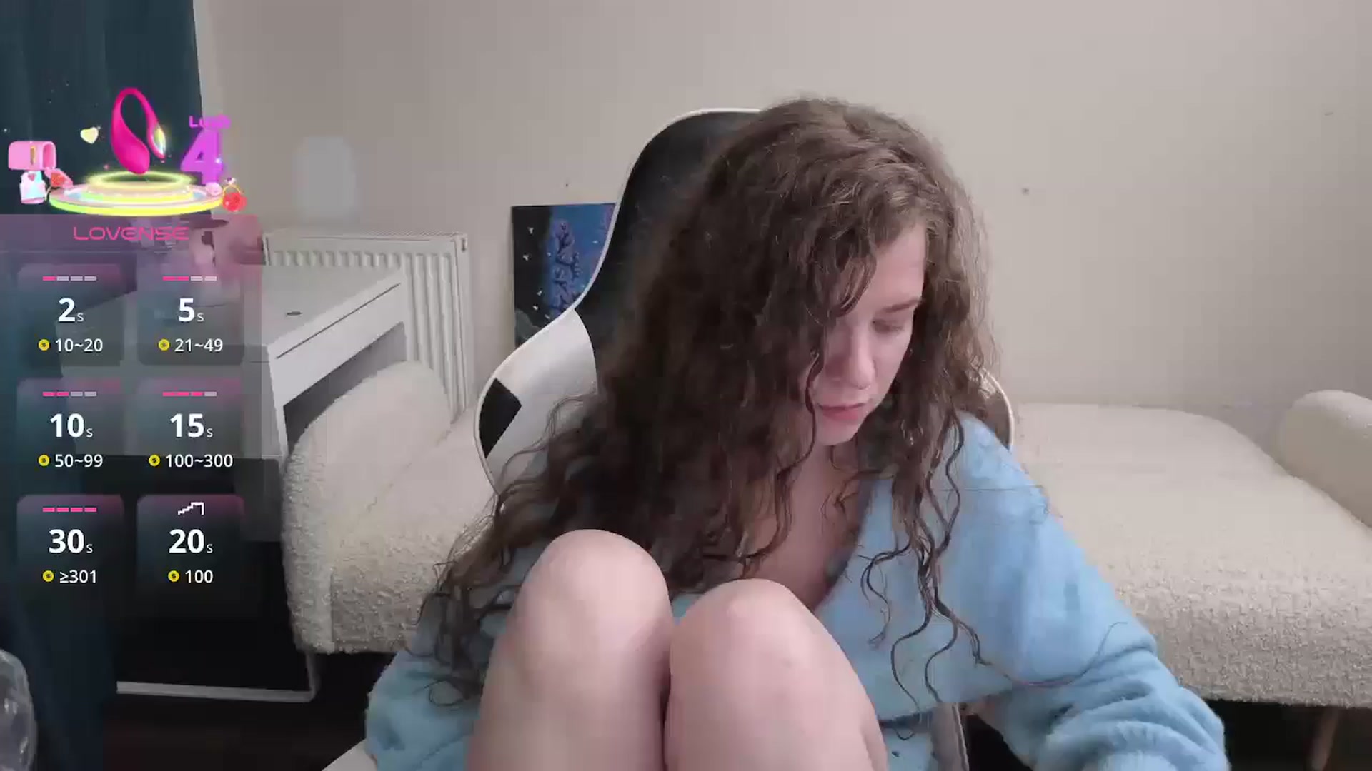 Gallery image thumbnail from BlueFlowerr's myfreecams stream on, 03/21/2026, 02:15 image 6 of 20