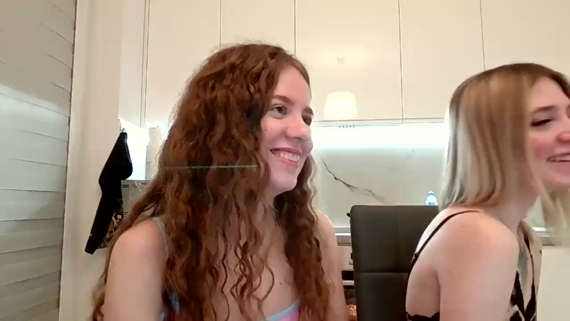 Gallery image thumbnail from BlueFlowerr's myfreecams stream on, 03/21/2026, 20:40 image 12 of 20