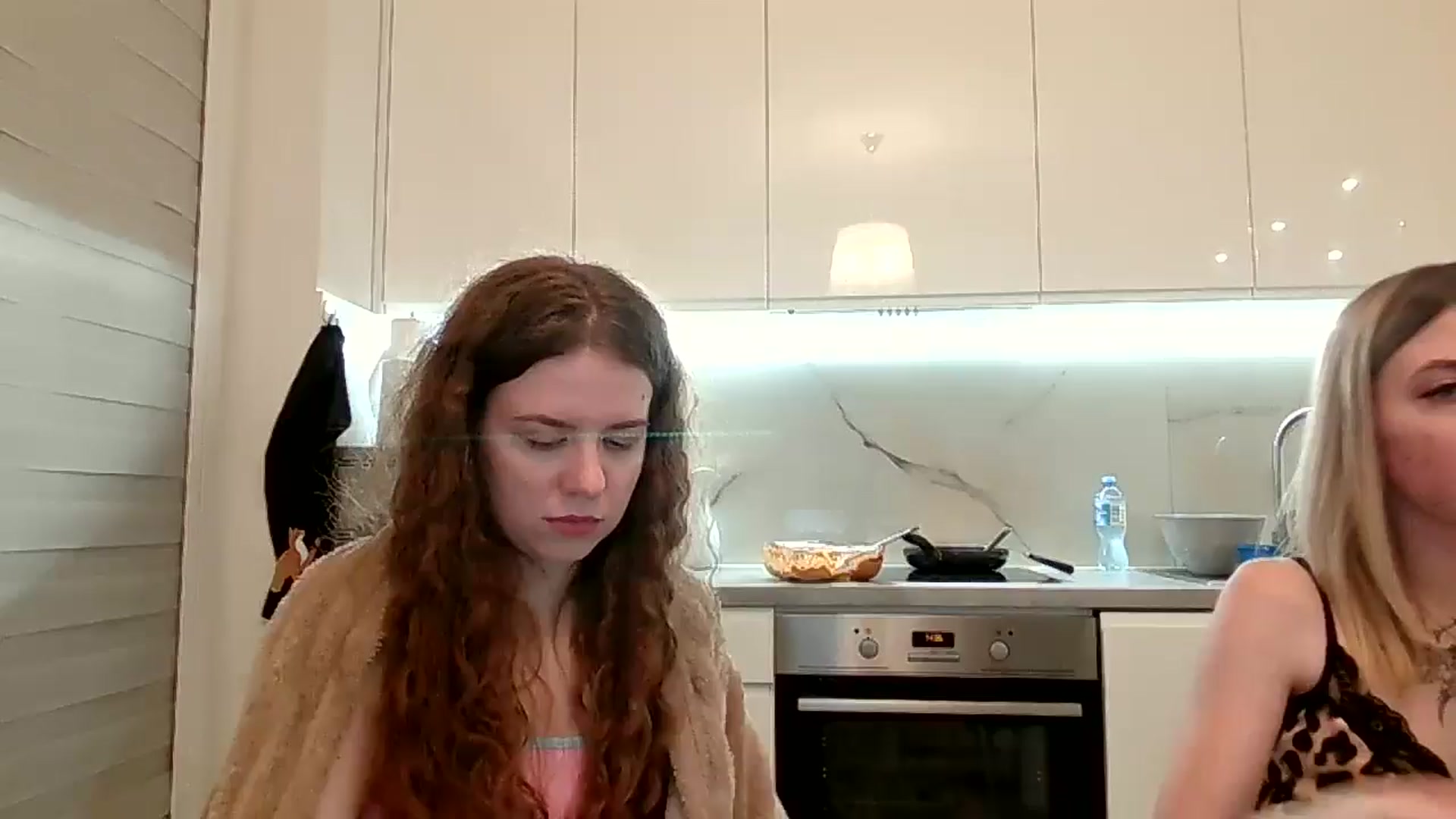Gallery image thumbnail from BlueFlowerr's myfreecams stream on, 03/22/2026, 24:00 image 1 of 20