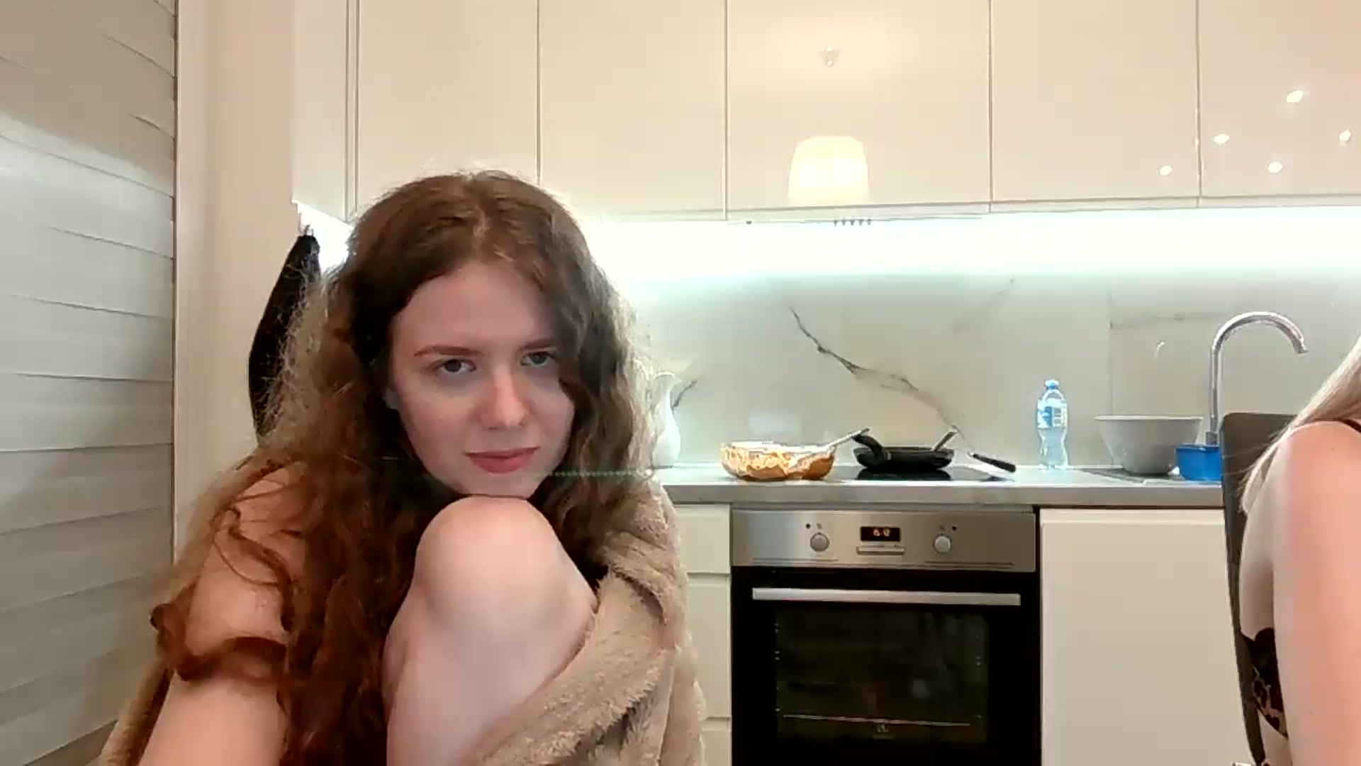 Gallery image thumbnail from BlueFlowerr's myfreecams stream on, 03/22/2026, 24:00 image 18 of 20