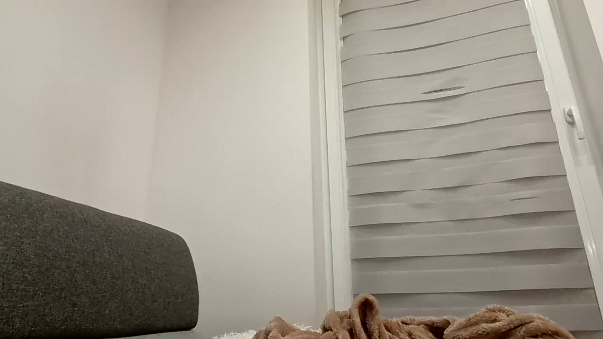 Gallery image thumbnail from BlueFlowerr's myfreecams stream on, 03/22/2026, 24:32 image 14 of 20