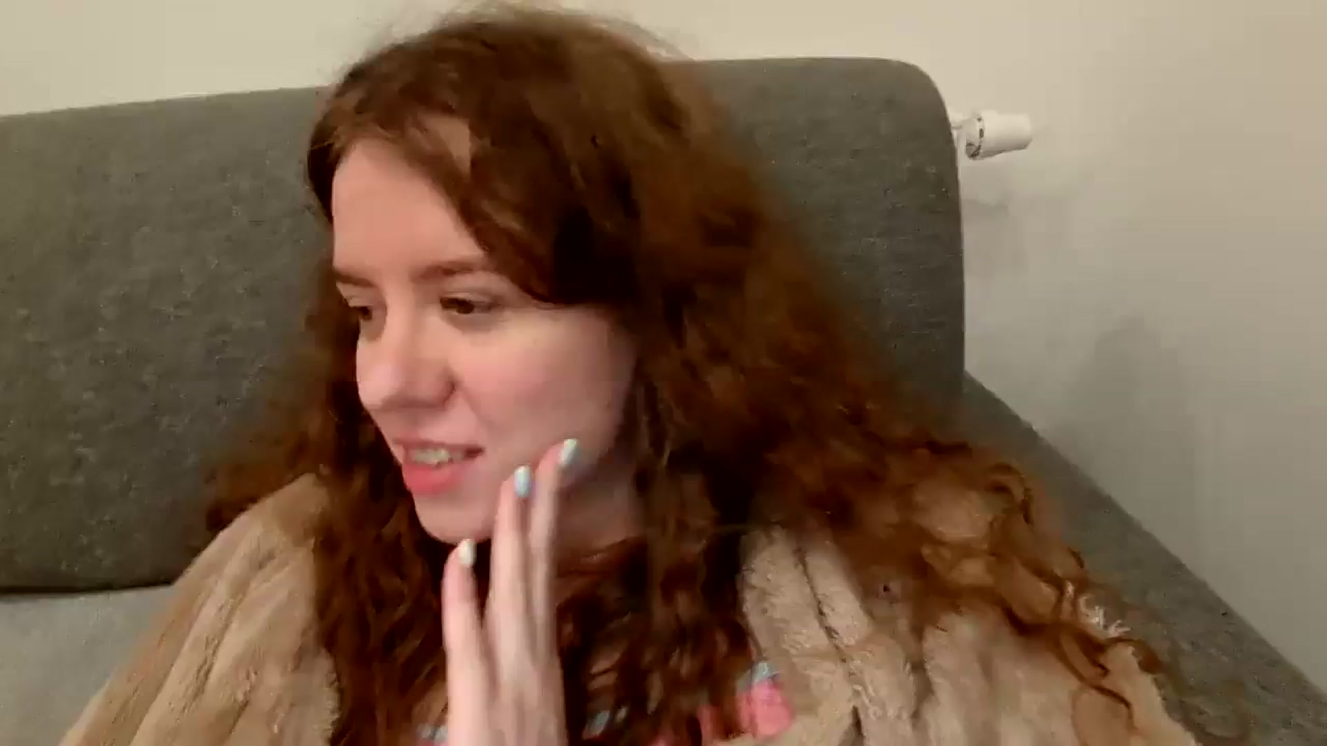 Gallery image thumbnail from BlueFlowerr's myfreecams stream on, 03/22/2026, 24:32 image 8 of 20