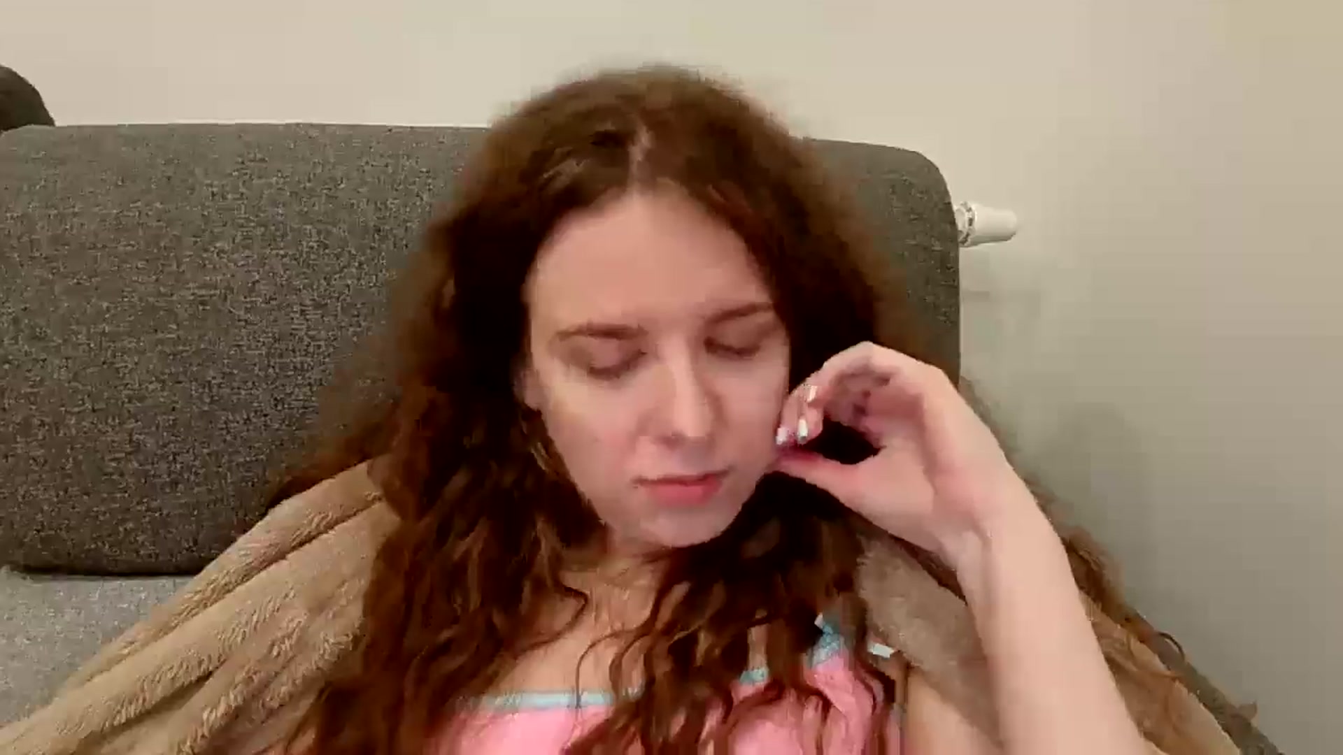 Gallery image thumbnail from BlueFlowerr's myfreecams stream on, 03/22/2026, 24:32 image 6 of 20