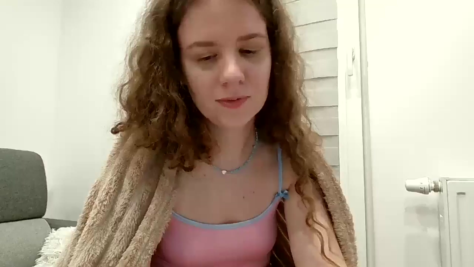 Gallery image thumbnail from BlueFlowerr's myfreecams stream on, 03/22/2026, 04:07 image 15 of 20