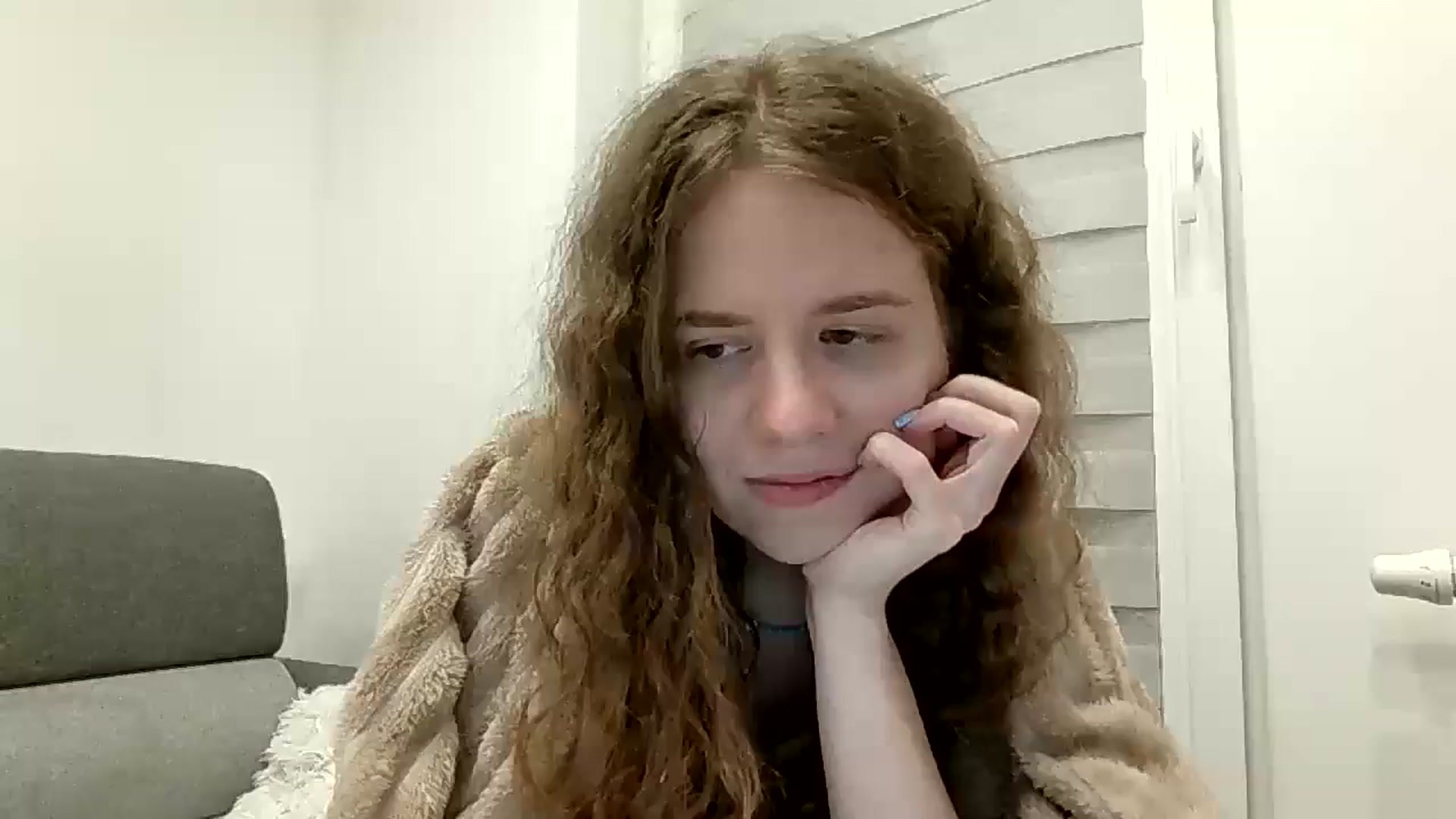 Gallery image thumbnail from BlueFlowerr's myfreecams stream on, 03/22/2026, 04:07 image 20 of 20