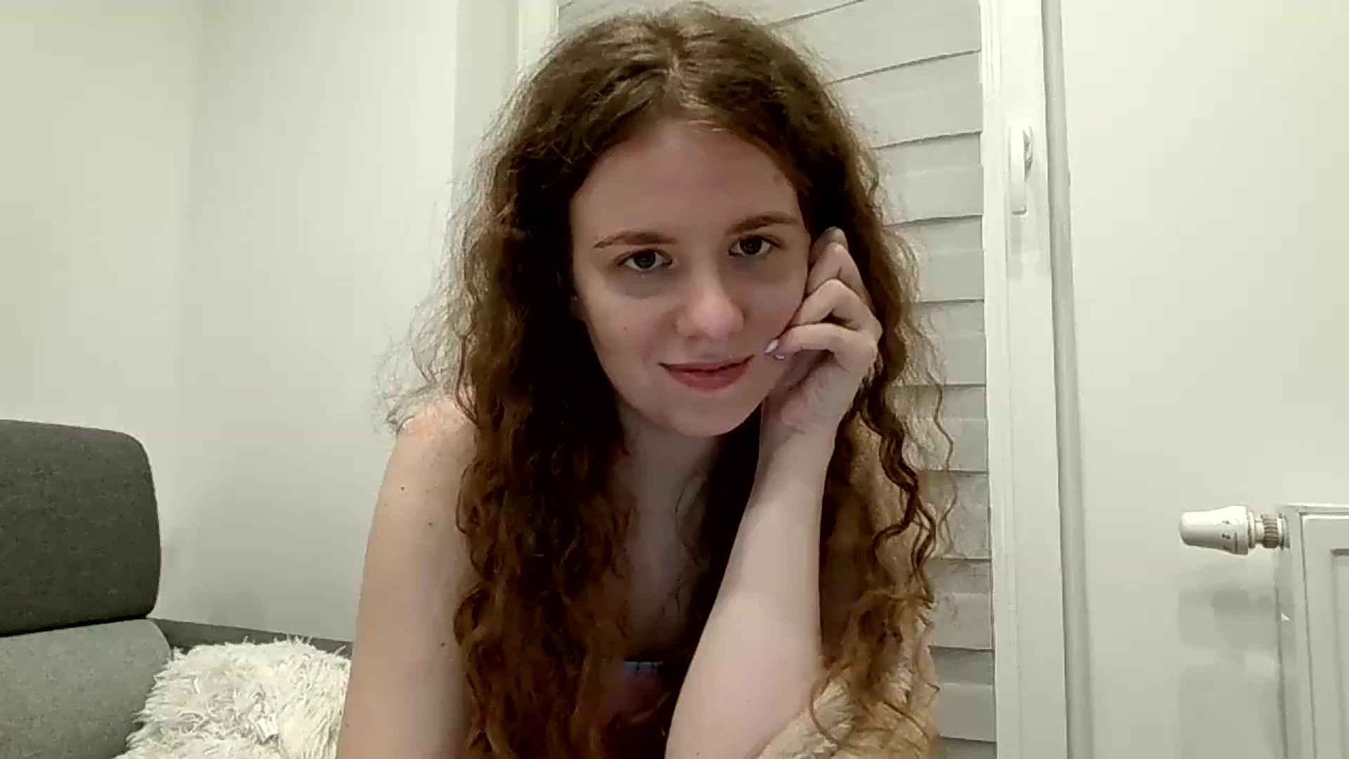 Gallery image thumbnail from BlueFlowerr's myfreecams stream on, 03/22/2026, 04:07 image 5 of 20