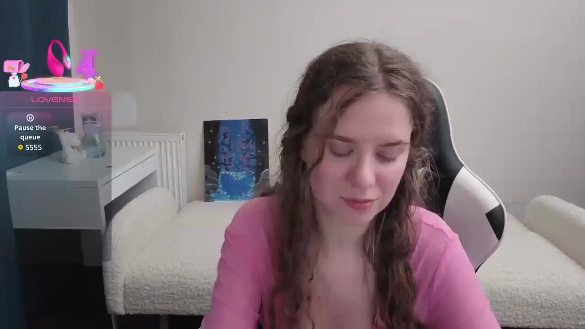 Gallery image thumbnail from BlueFlowerr's myfreecams stream on, 03/22/2026, 16:50 image 16 of 20