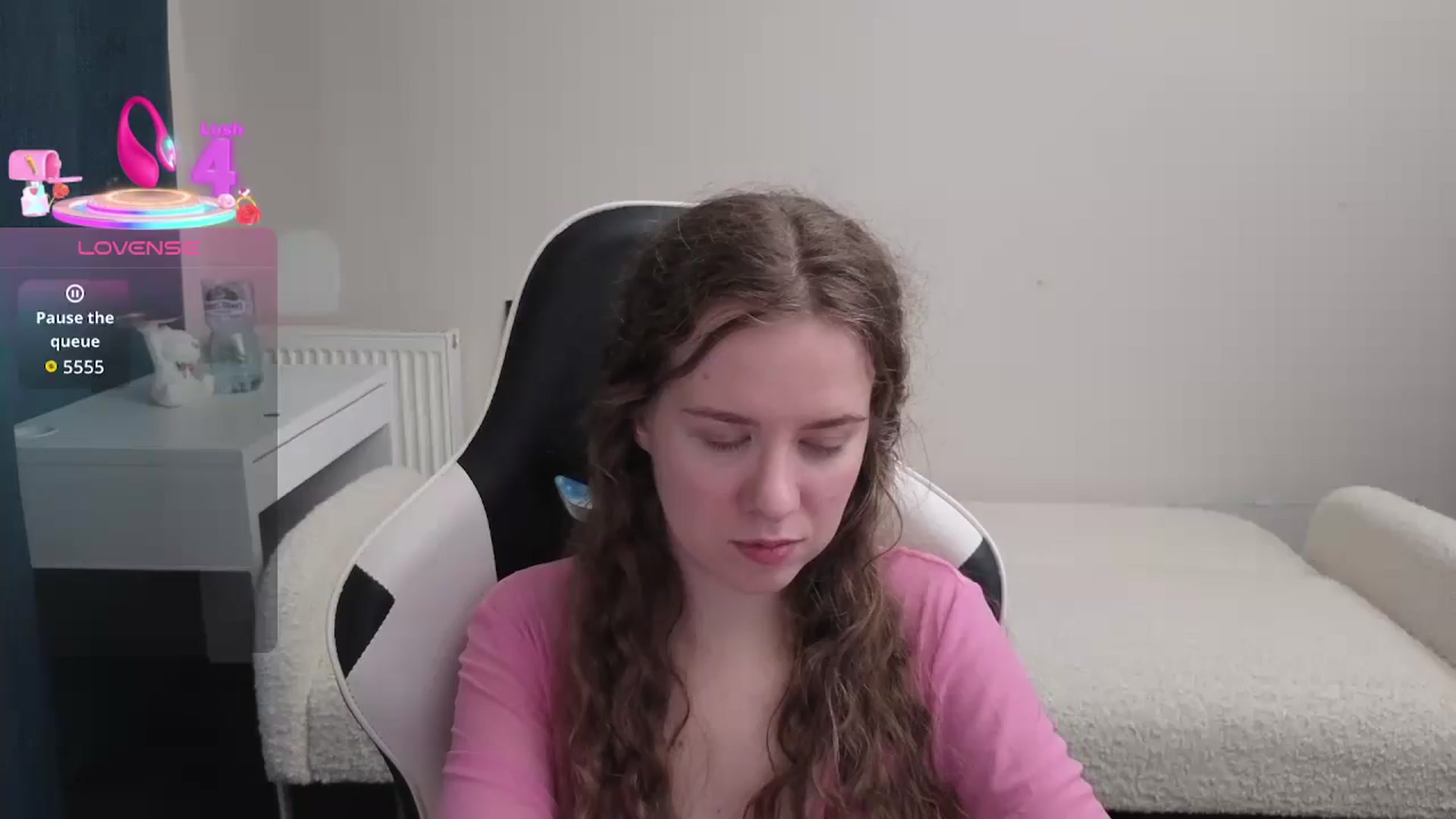Gallery image thumbnail from BlueFlowerr's myfreecams stream on, 03/22/2026, 16:50 image 1 of 20
