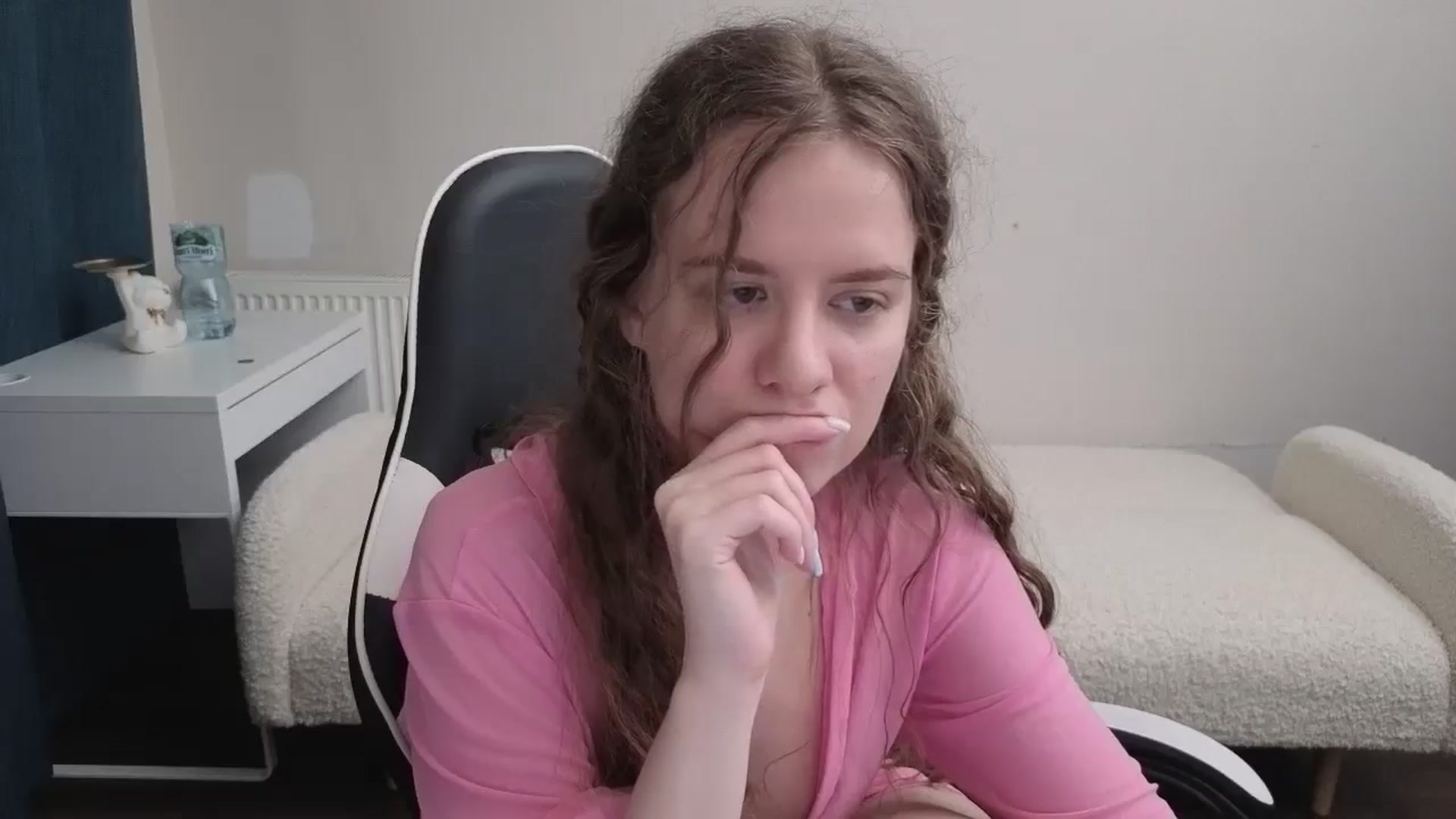 Gallery image thumbnail from BlueFlowerr's myfreecams stream on, 03/22/2026, 18:40 image 11 of 20