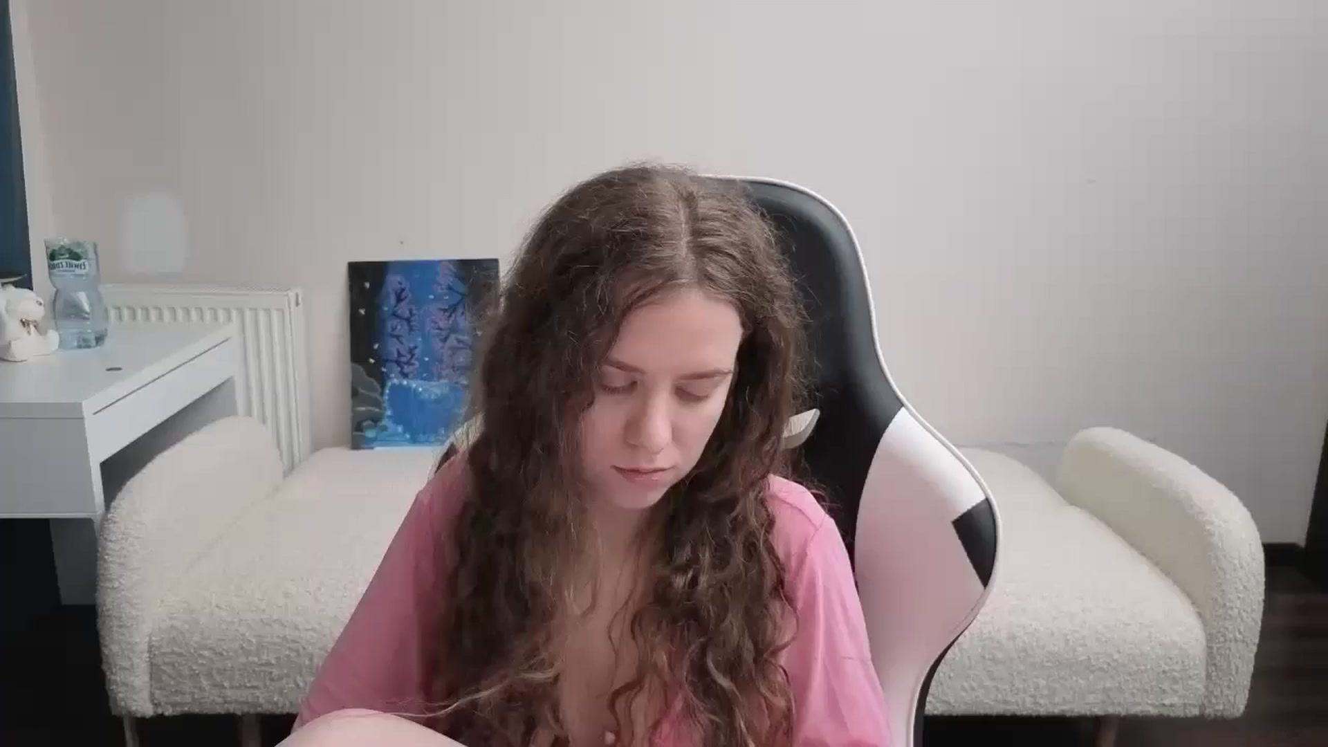 Gallery image thumbnail from BlueFlowerr's myfreecams stream on, 03/22/2026, 20:53 image 19 of 20