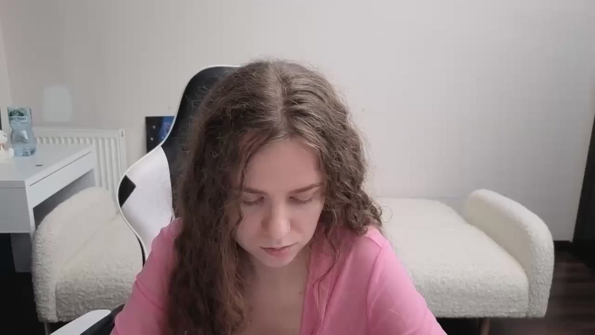 Gallery image thumbnail from BlueFlowerr's myfreecams stream on, 03/22/2026, 20:53 image 16 of 20