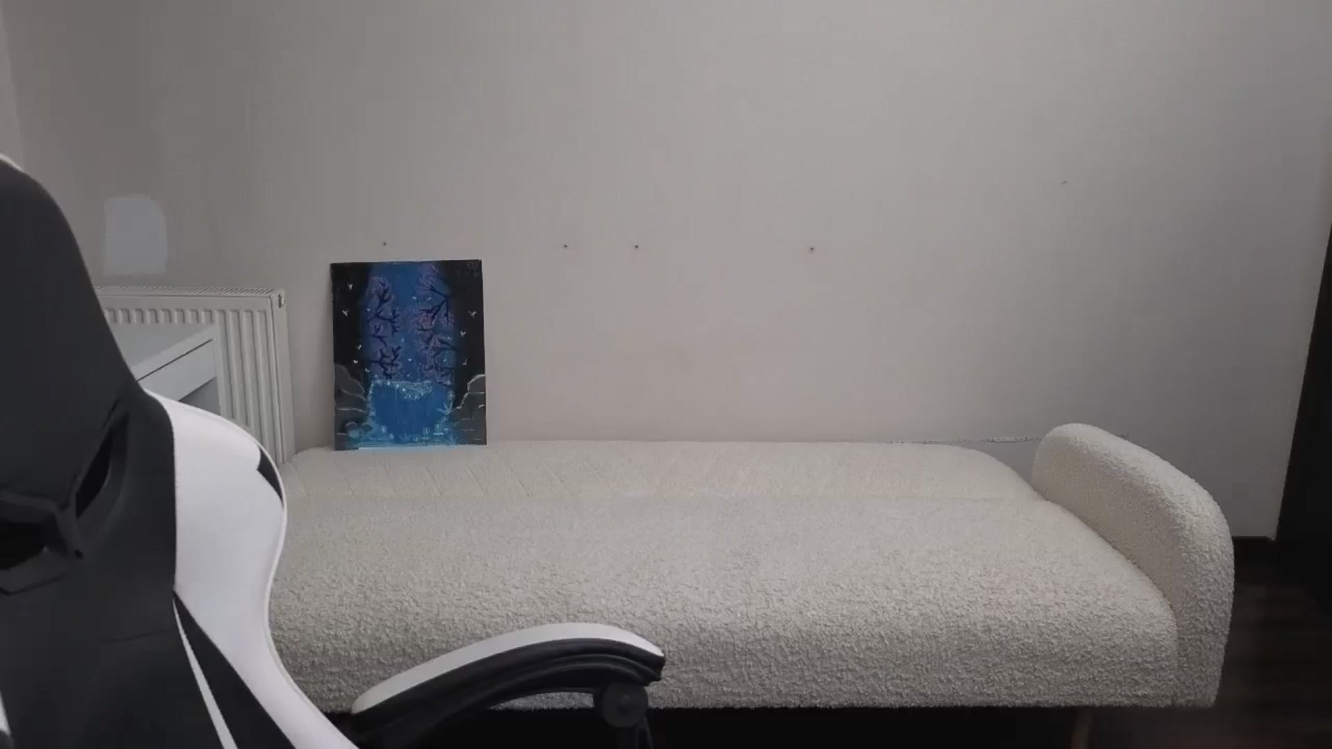 Gallery image thumbnail from BlueFlowerr's myfreecams stream on, 03/22/2026, 20:53 image 18 of 20
