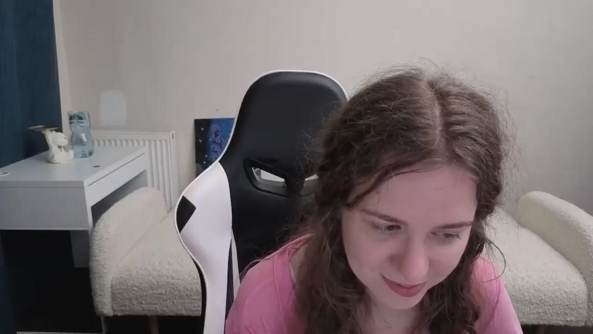 Gallery image thumbnail from BlueFlowerr's myfreecams stream on, 03/22/2026, 23:52 image 2 of 20
