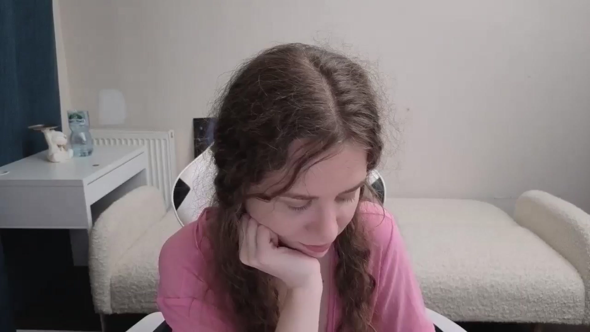 Gallery image thumbnail from BlueFlowerr's myfreecams stream on, 03/22/2026, 23:52 image 8 of 20