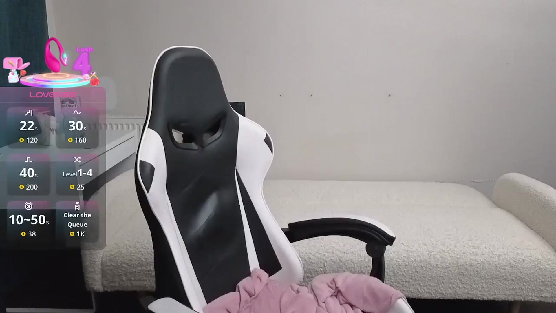 Gallery image thumbnail from BlueFlowerr's myfreecams stream on, 03/23/2026, 19:59 image 1 of 20