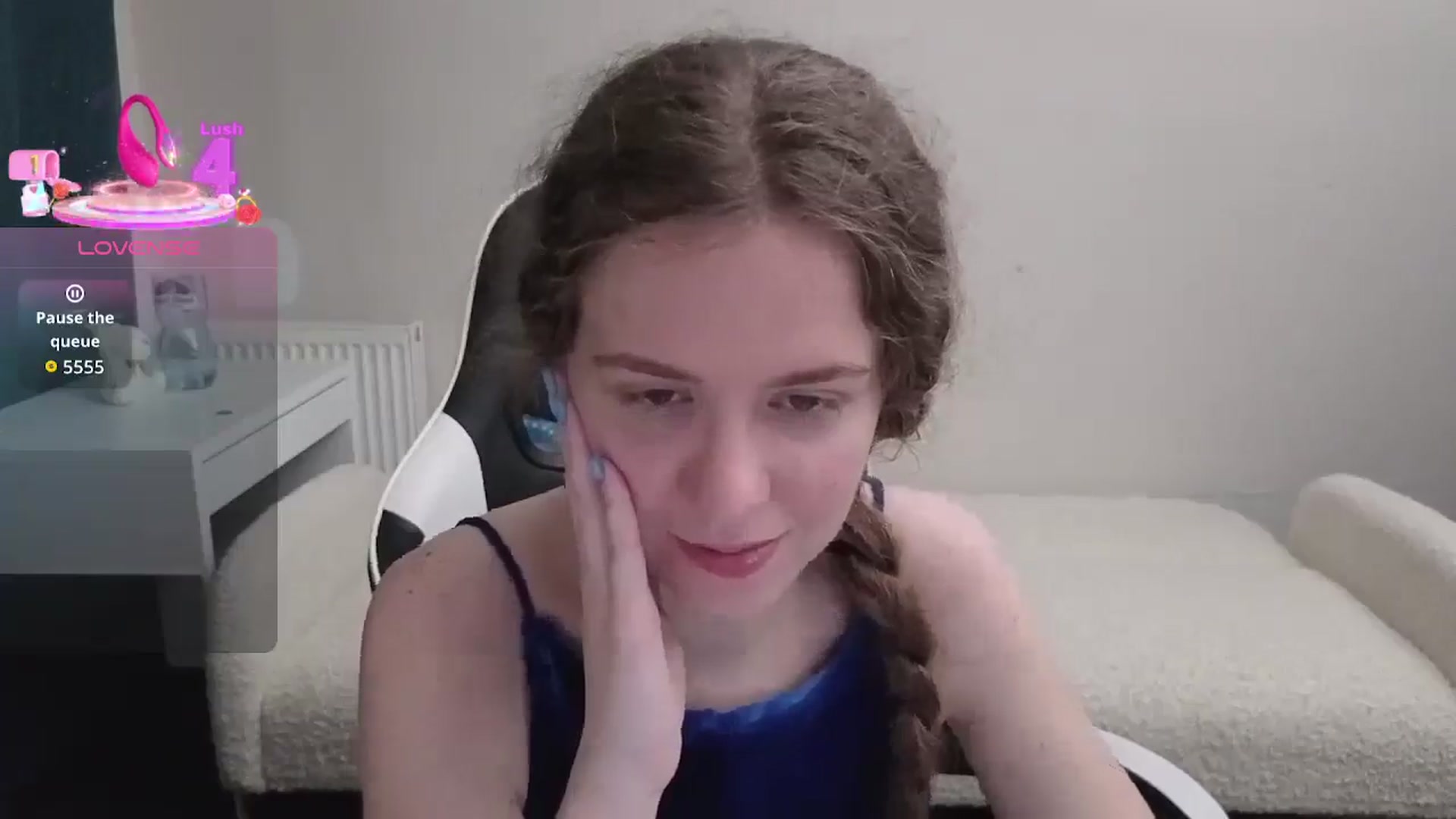 Gallery image thumbnail from BlueFlowerr's myfreecams stream on, 03/23/2026, 19:59 image 7 of 20