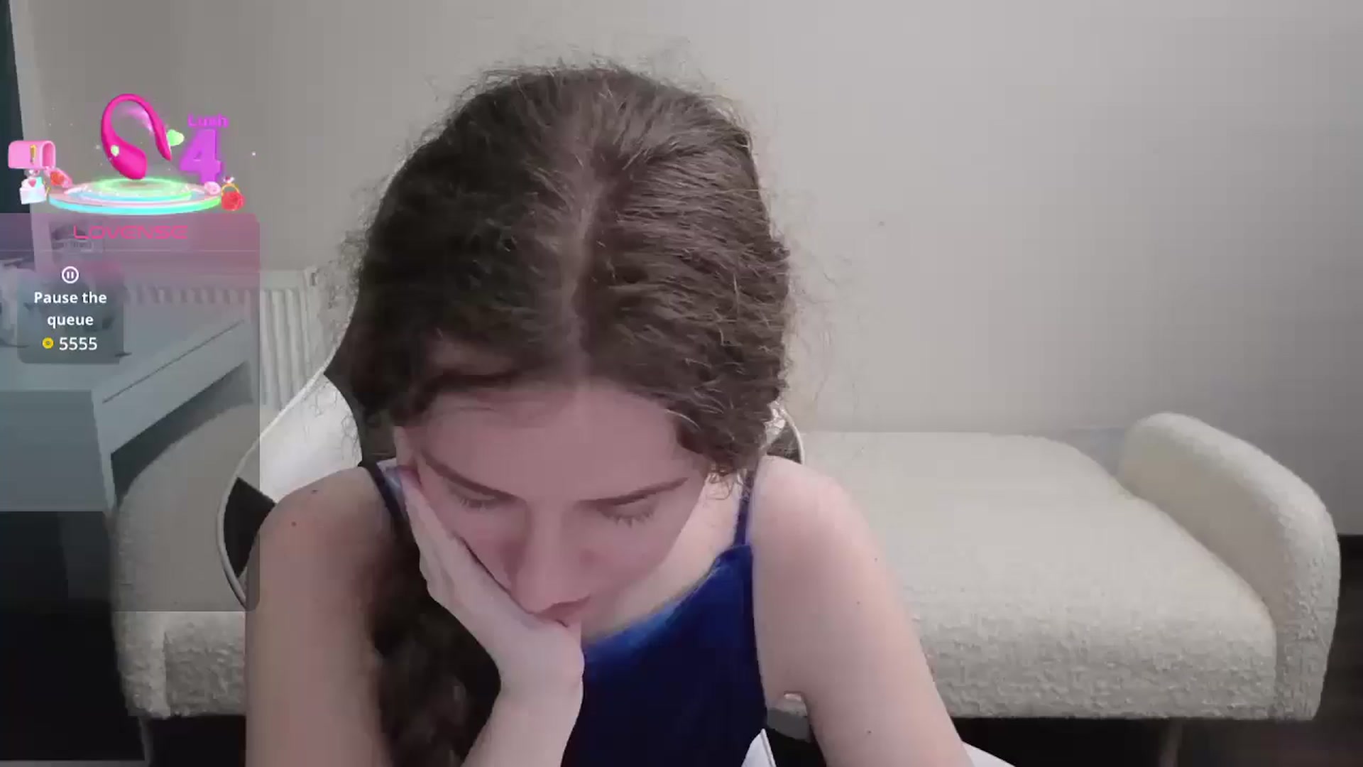 Gallery image thumbnail from BlueFlowerr's myfreecams stream on, 03/23/2026, 22:11 image 14 of 20