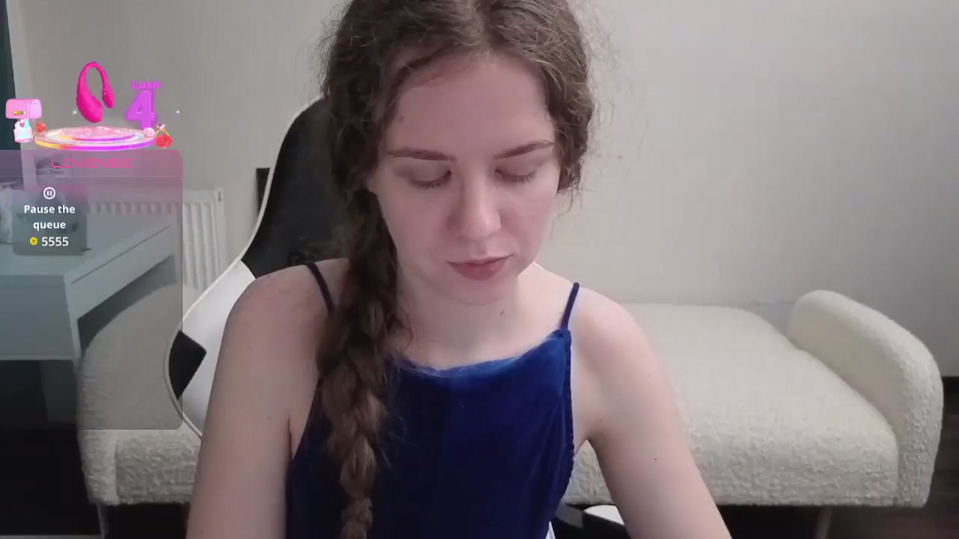 Gallery image thumbnail from BlueFlowerr's myfreecams stream on, 03/23/2026, 22:11 image 13 of 20