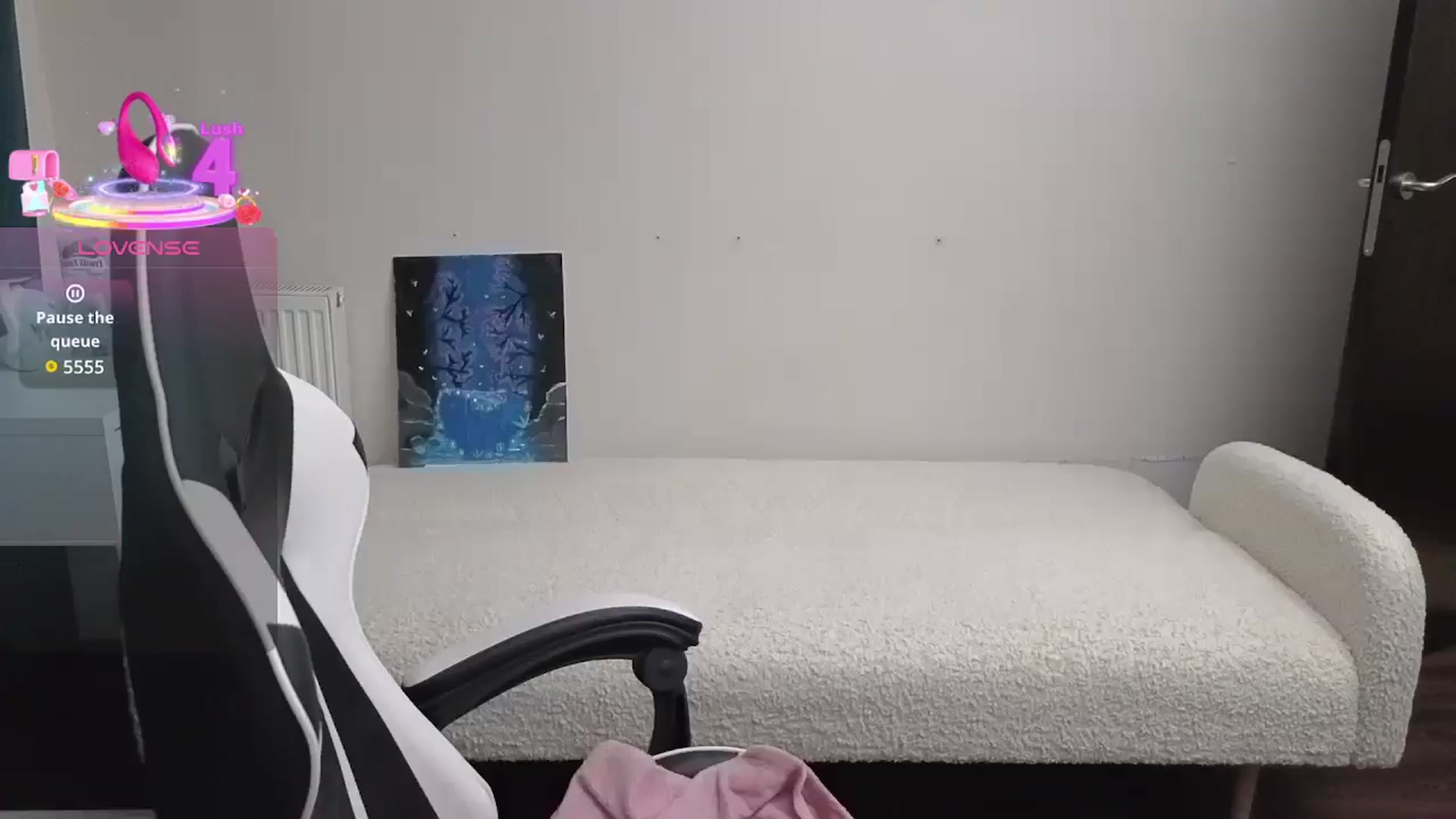 Gallery image thumbnail from BlueFlowerr's myfreecams stream on, 03/23/2026, 22:11 image 12 of 20