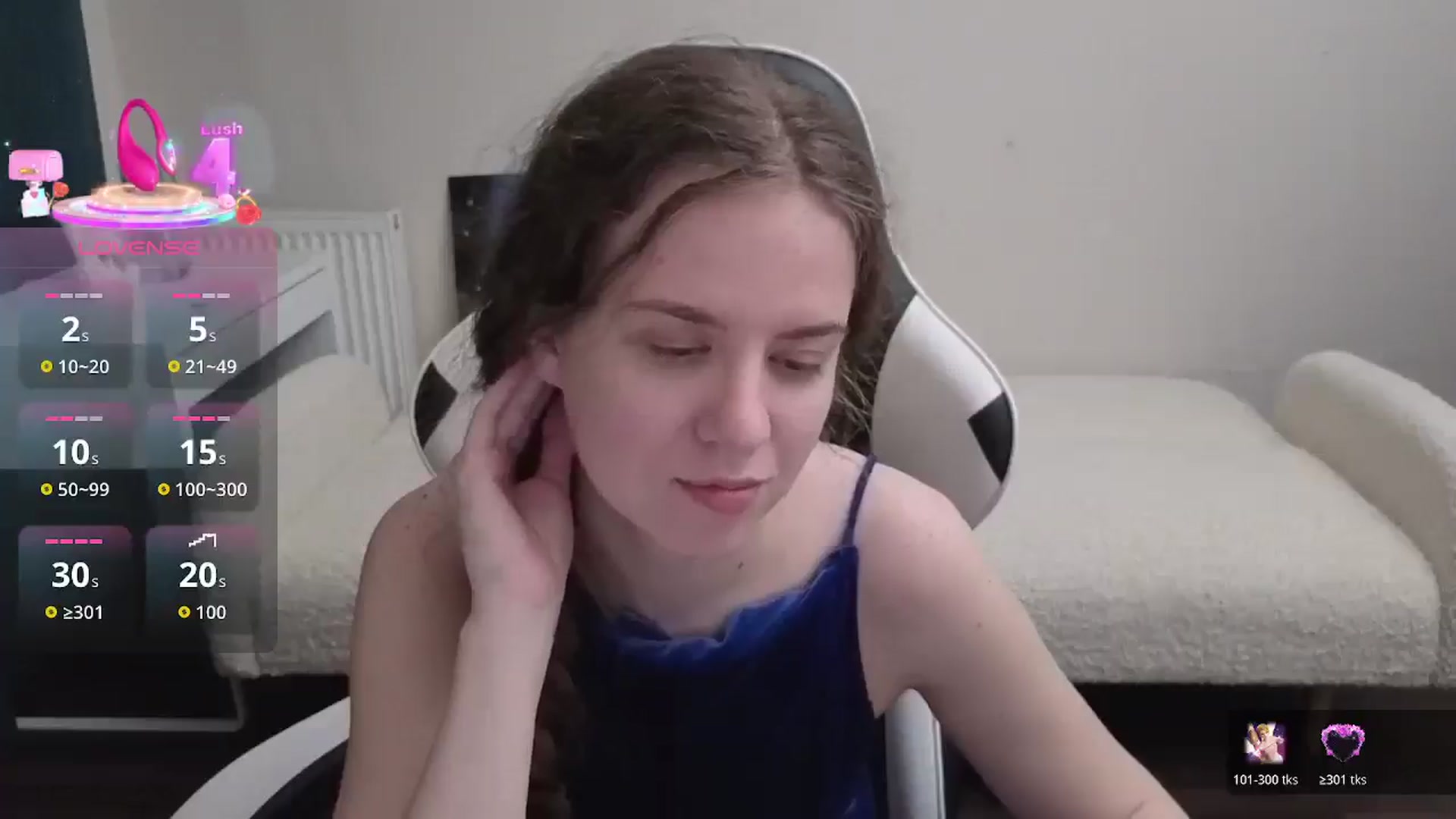 Gallery image thumbnail from BlueFlowerr's myfreecams stream on, 03/23/2026, 23:57 image 16 of 20