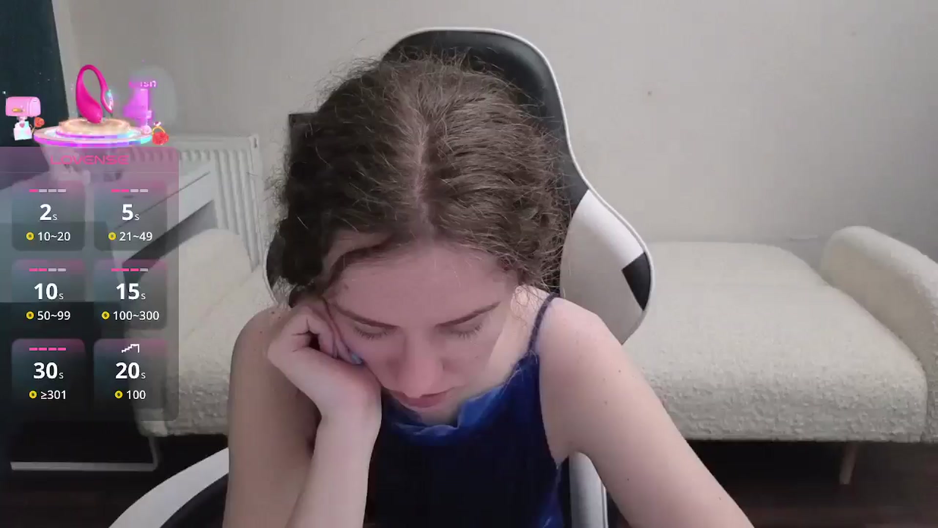 Gallery image thumbnail from BlueFlowerr's myfreecams stream on, 03/23/2026, 23:57 image 14 of 20