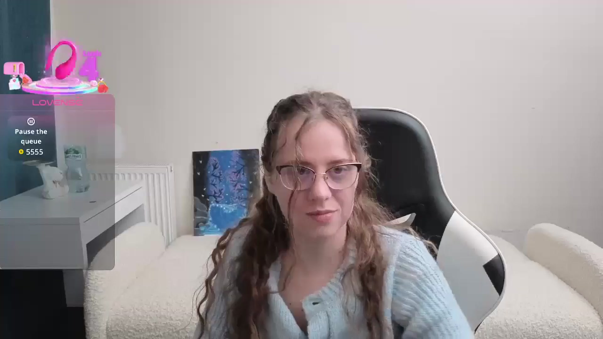 Gallery image thumbnail from BlueFlowerr's myfreecams stream on, 03/24/2026, 20:56 image 4 of 20
