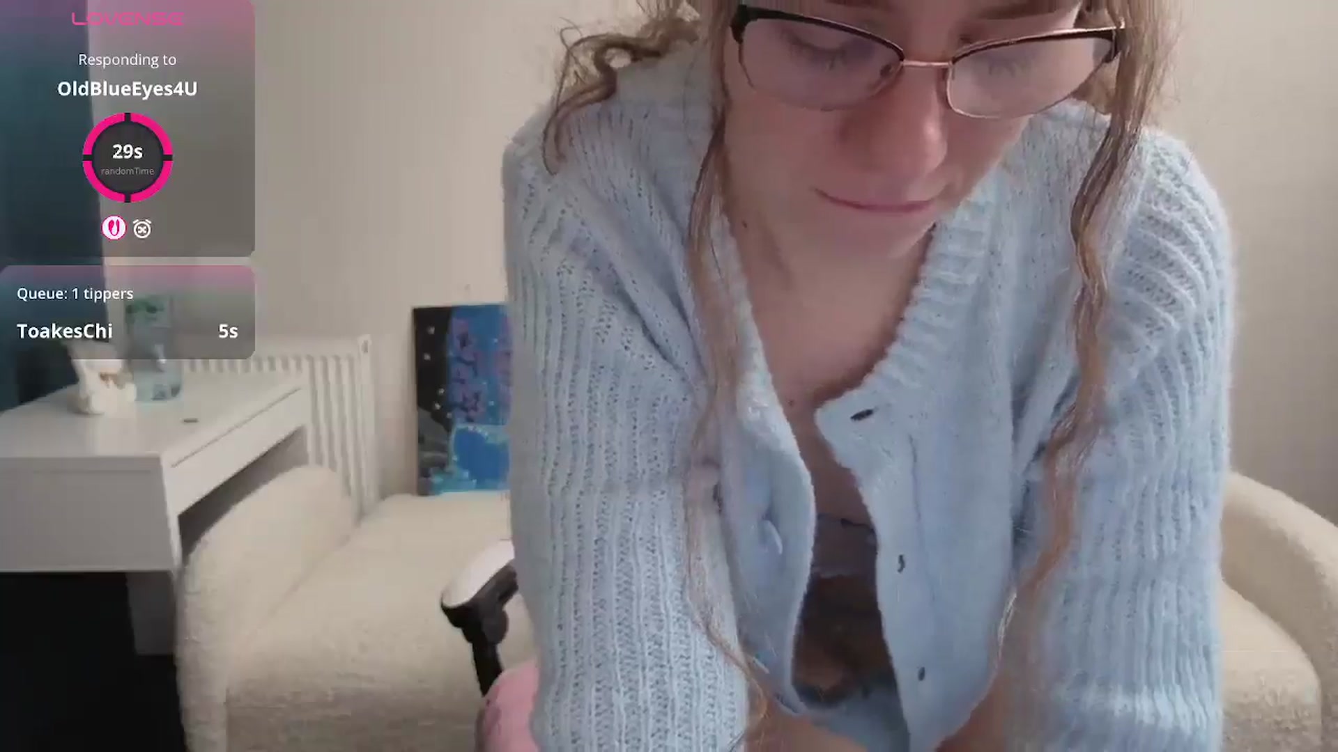 Gallery image thumbnail from BlueFlowerr's myfreecams stream on, 03/25/2026, 24:52 image 2 of 20