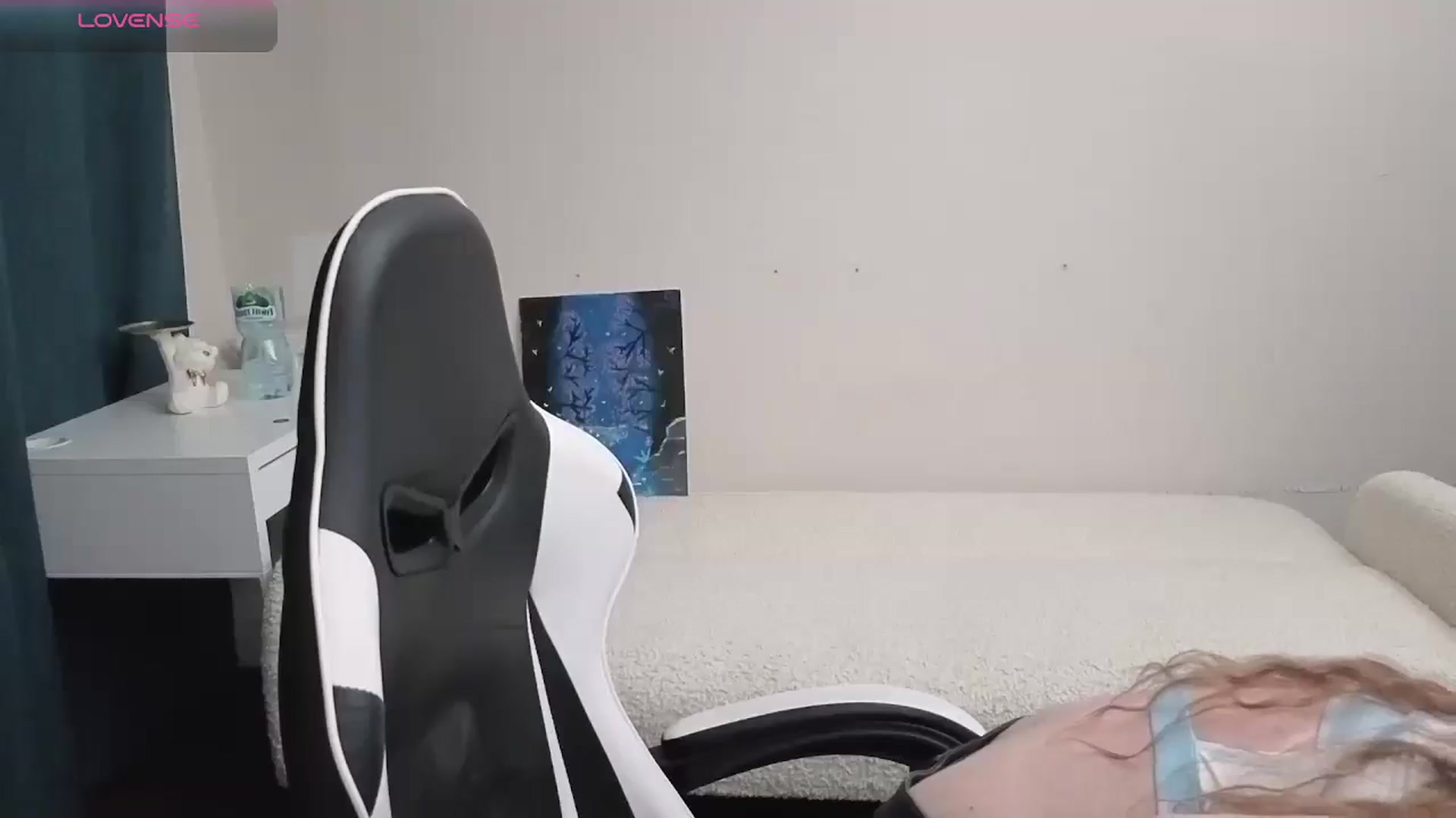 Gallery image thumbnail from BlueFlowerr's myfreecams stream on, 03/26/2026, 19:21 image 11 of 20