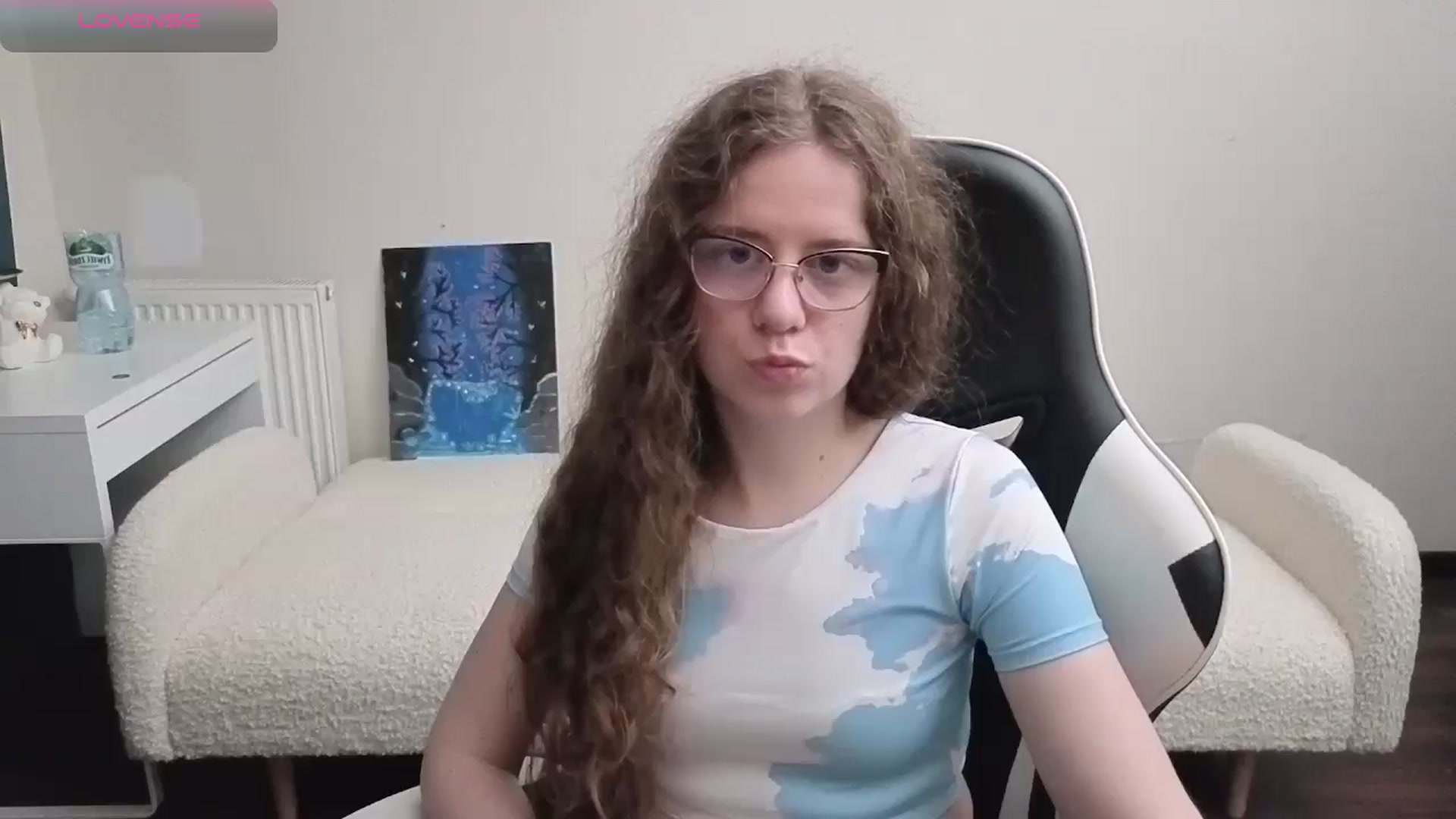 Gallery image thumbnail from BlueFlowerr's myfreecams stream on, 03/26/2026, 22:08 image 13 of 20