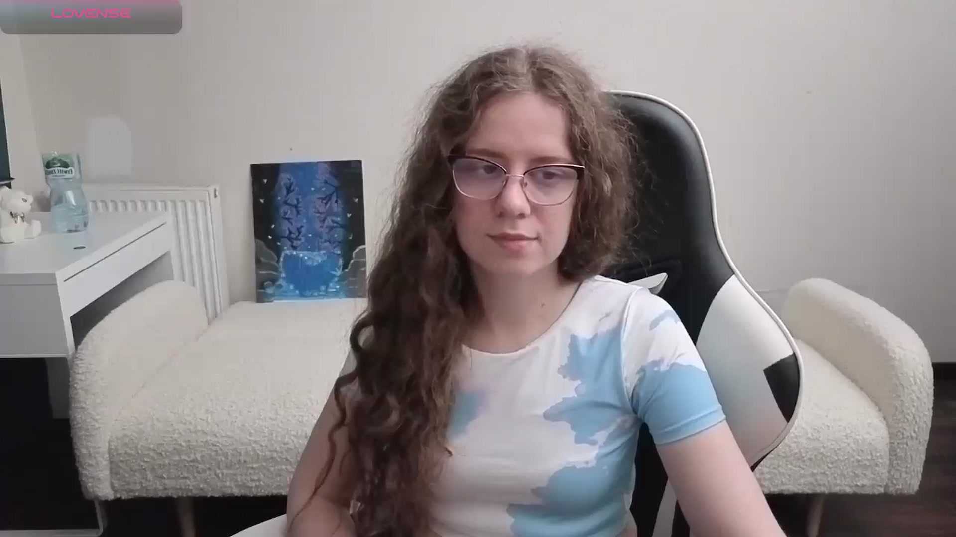 Gallery image thumbnail from BlueFlowerr's myfreecams stream on, 03/26/2026, 22:08 image 14 of 20