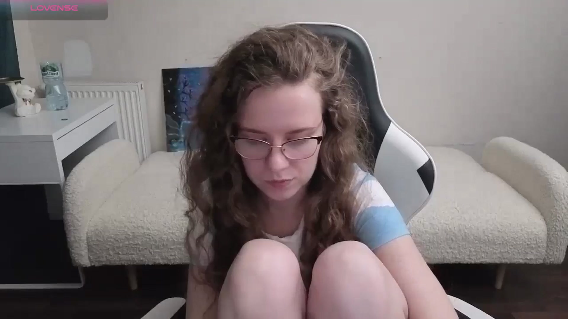 Gallery image thumbnail from BlueFlowerr's myfreecams stream on, 03/27/2026, 03:27 image 3 of 20