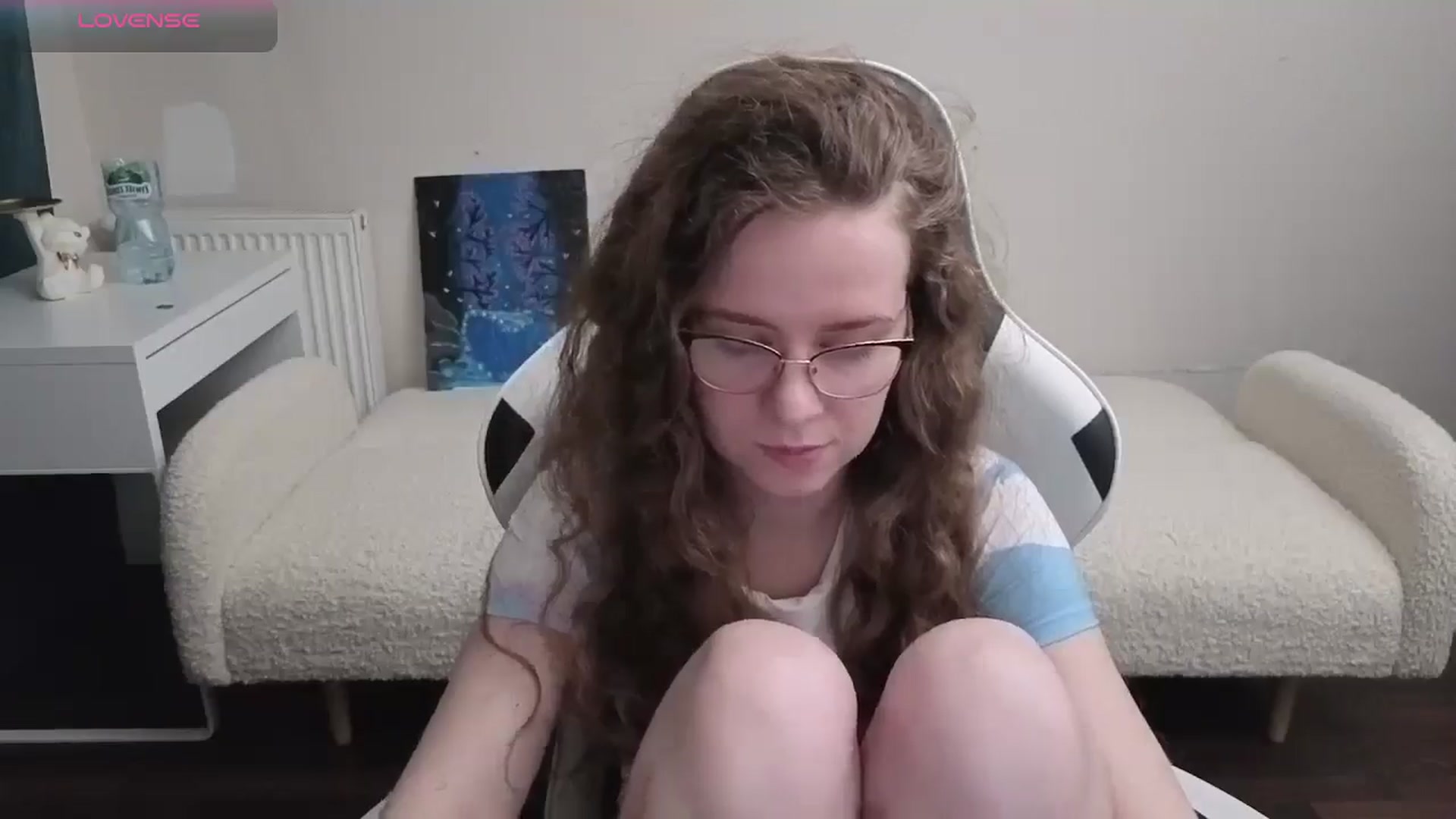 Gallery image thumbnail from BlueFlowerr's myfreecams stream on, 03/27/2026, 03:27 image 5 of 20