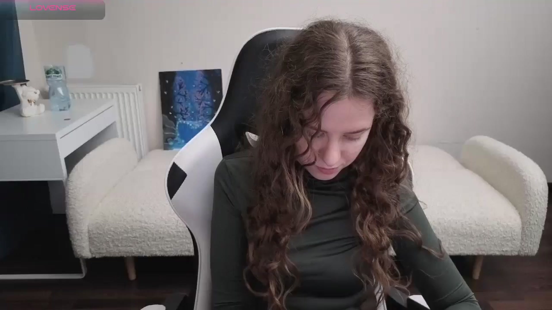 Gallery image thumbnail from BlueFlowerr's myfreecams stream on, 03/27/2026, 19:26 image 2 of 20