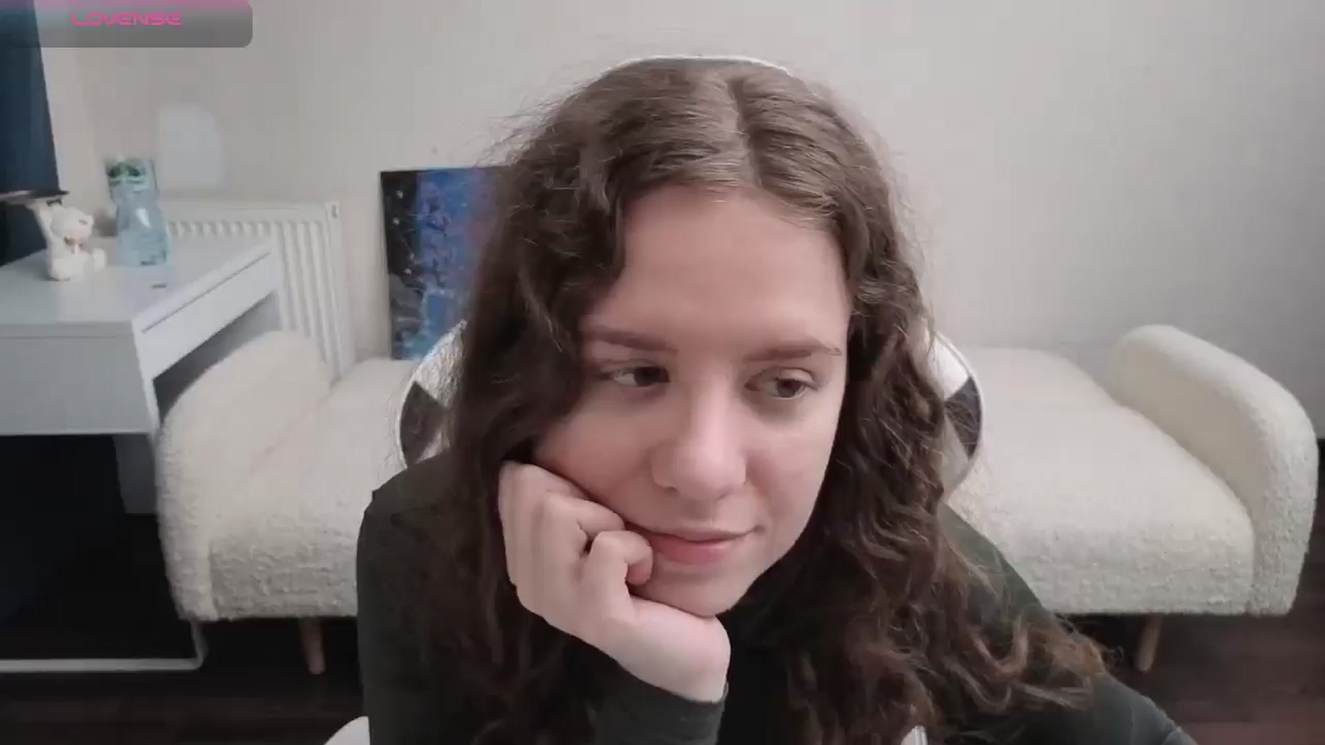 Gallery image thumbnail from BlueFlowerr's myfreecams stream on, 03/27/2026, 19:26 image 5 of 20