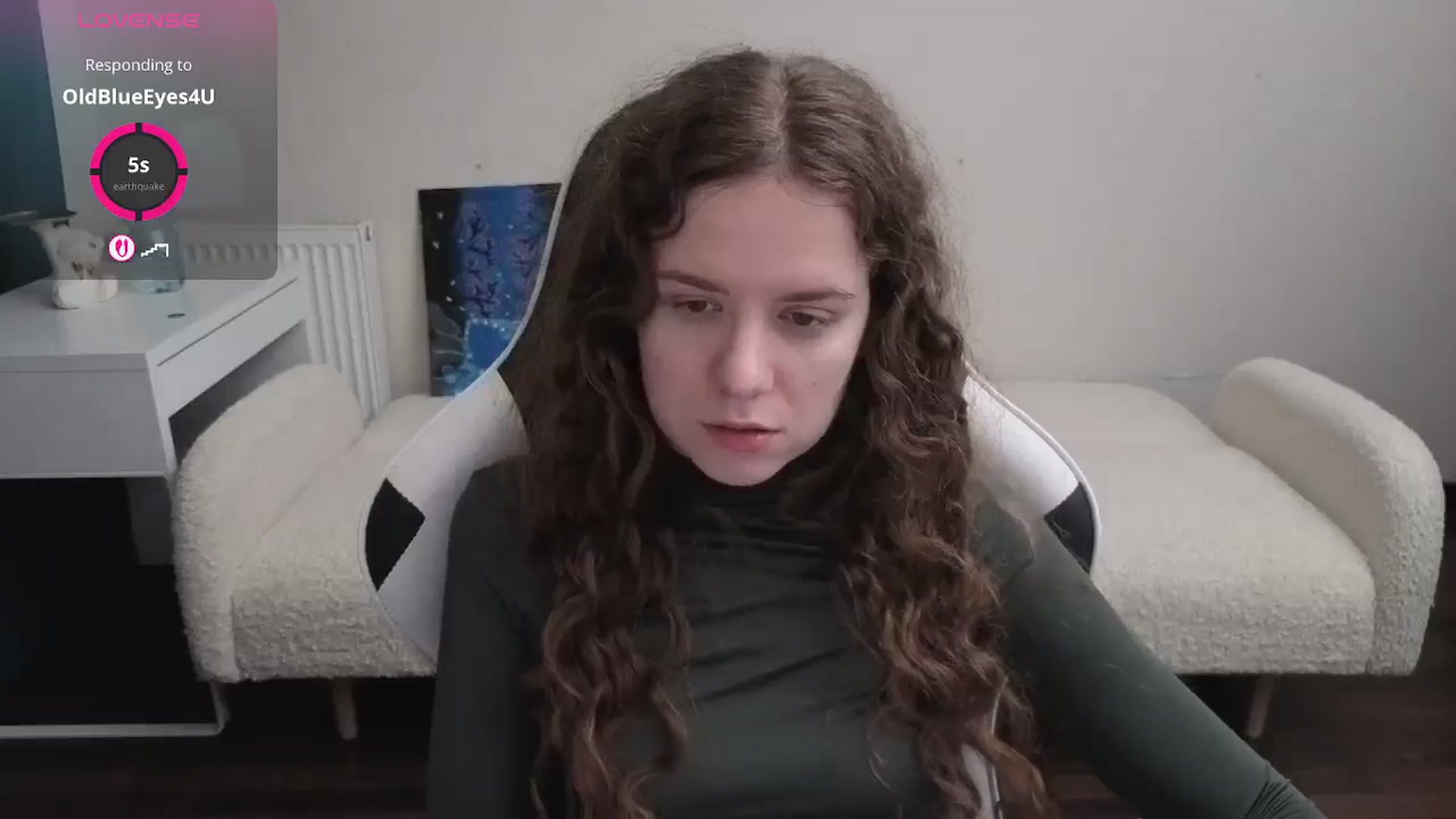 Gallery image thumbnail from BlueFlowerr's myfreecams stream on, 03/27/2026, 19:26 image 9 of 20