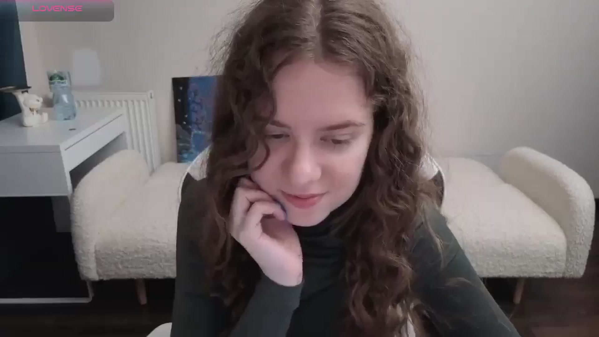 Gallery image thumbnail from BlueFlowerr's myfreecams stream on, 03/27/2026, 19:26 image 7 of 20
