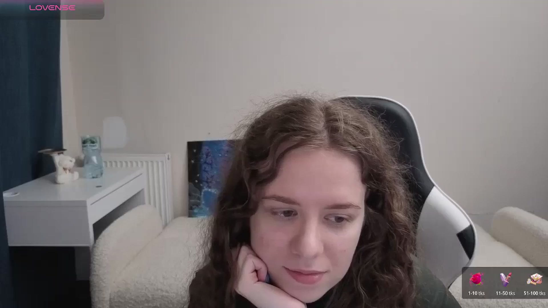 Gallery image thumbnail from BlueFlowerr's myfreecams stream on, 03/27/2026, 20:41 image 2 of 20