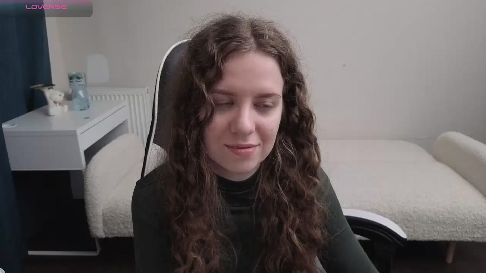 Gallery image thumbnail from BlueFlowerr's myfreecams stream on, 03/27/2026, 20:41 image 16 of 20