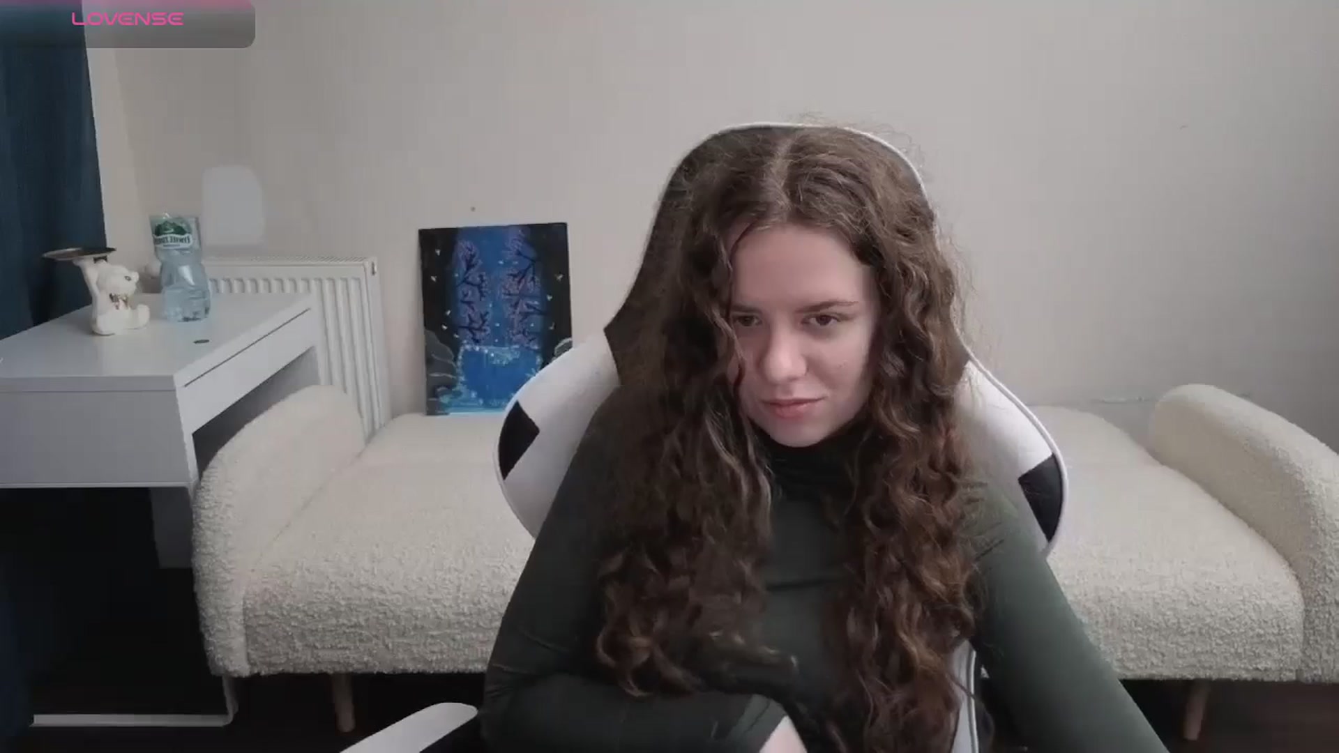 Gallery image thumbnail from BlueFlowerr's myfreecams stream on, 03/27/2026, 21:35 image 11 of 20