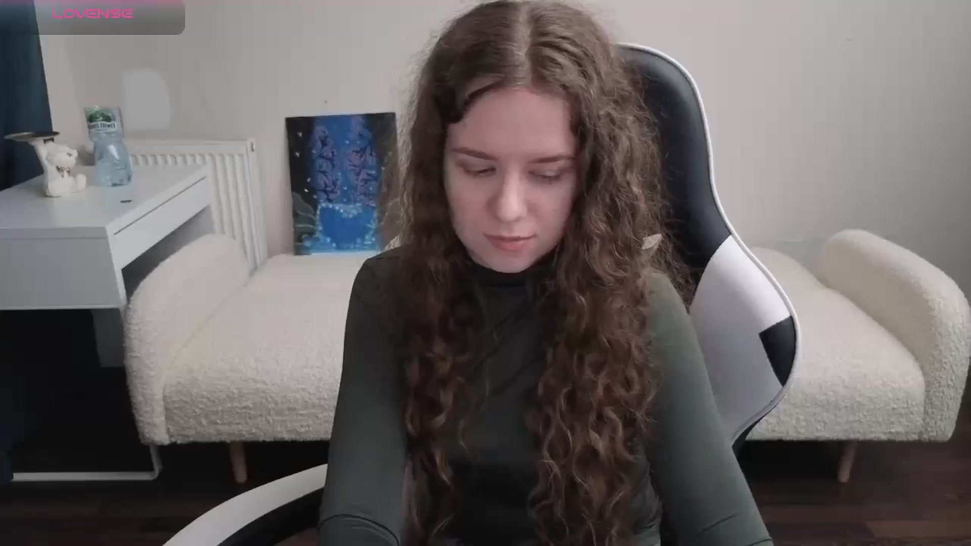 Gallery image thumbnail from BlueFlowerr's myfreecams stream on, 03/27/2026, 22:35 image 11 of 20