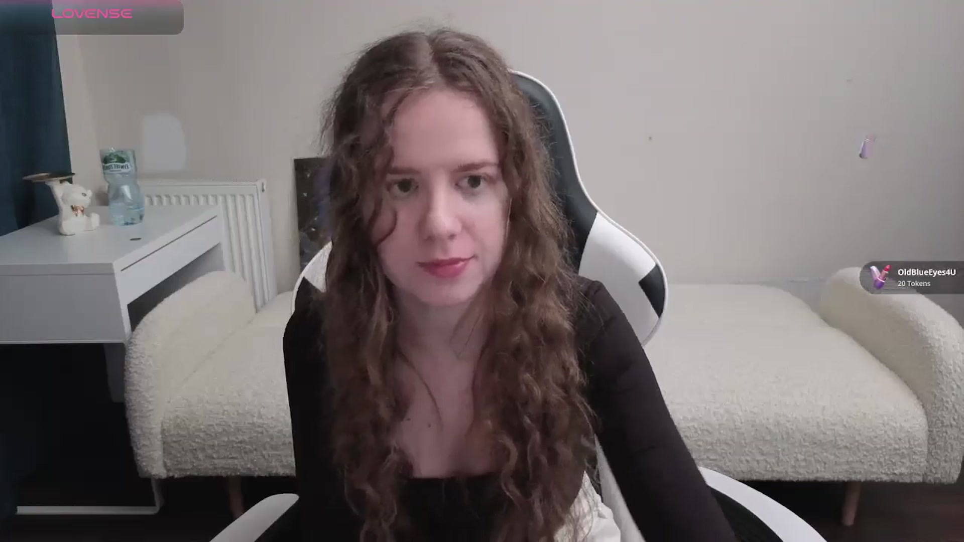 Gallery image thumbnail from BlueFlowerr's myfreecams stream on, 03/28/2026, 19:26 image 9 of 20