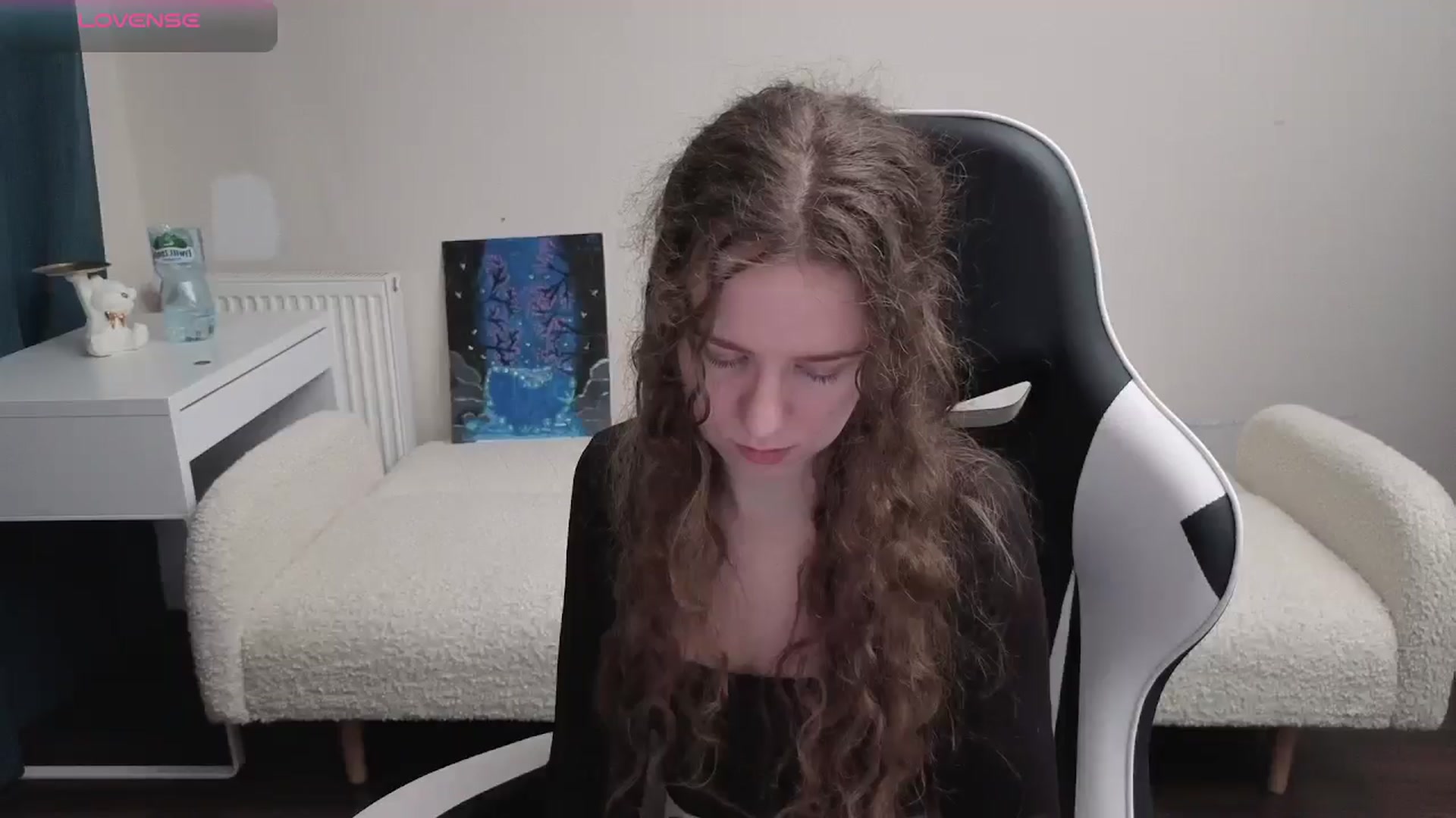 Gallery image thumbnail from BlueFlowerr's myfreecams stream on, 03/28/2026, 19:26 image 2 of 20