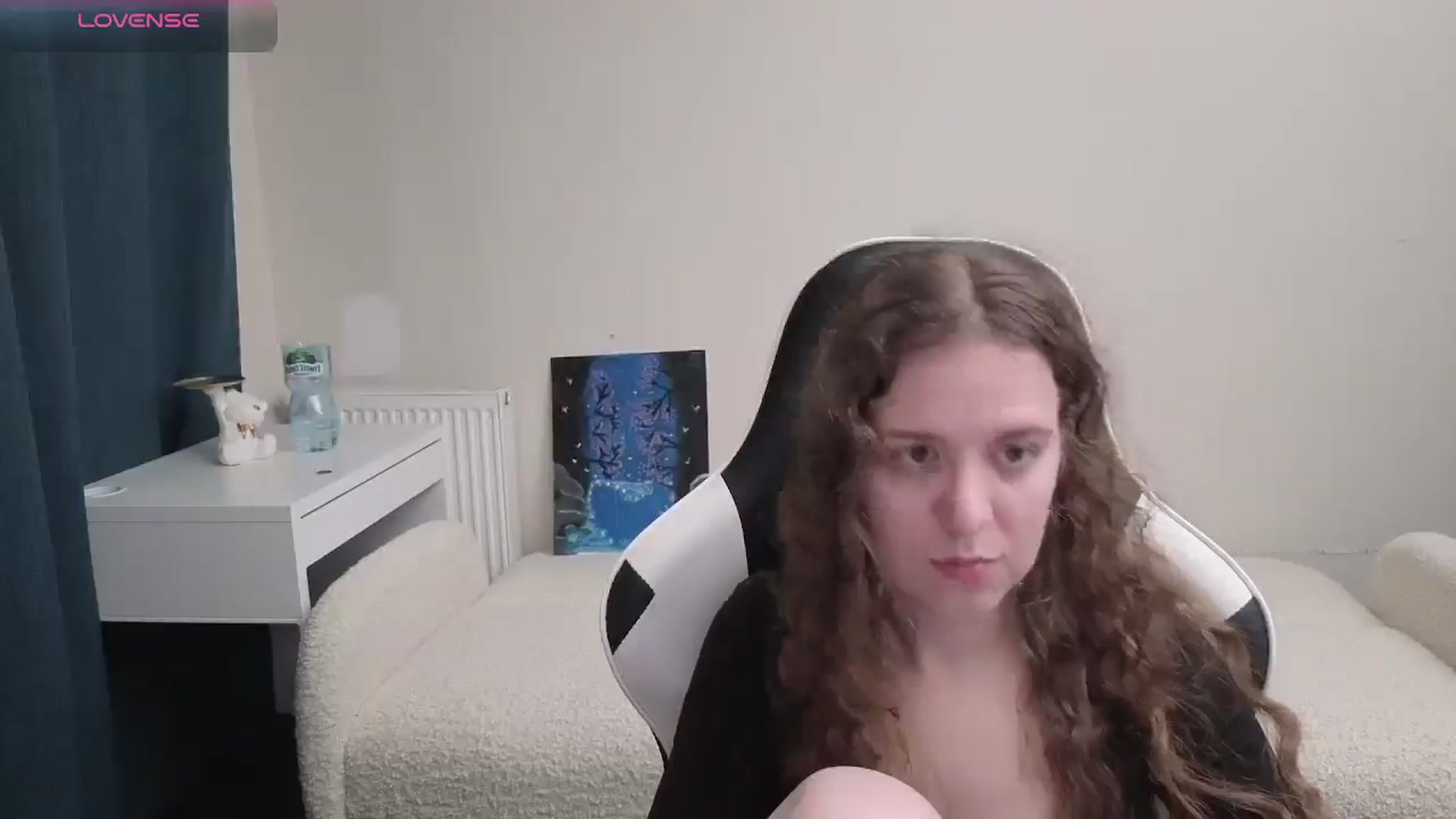 Gallery image thumbnail from BlueFlowerr's myfreecams stream on, 03/28/2026, 22:34 image 13 of 20