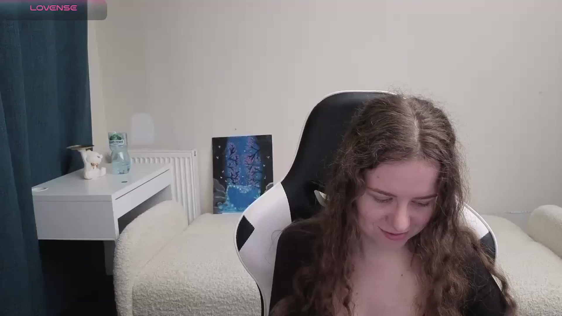 Gallery image thumbnail from BlueFlowerr's myfreecams stream on, 03/28/2026, 22:34 image 10 of 20