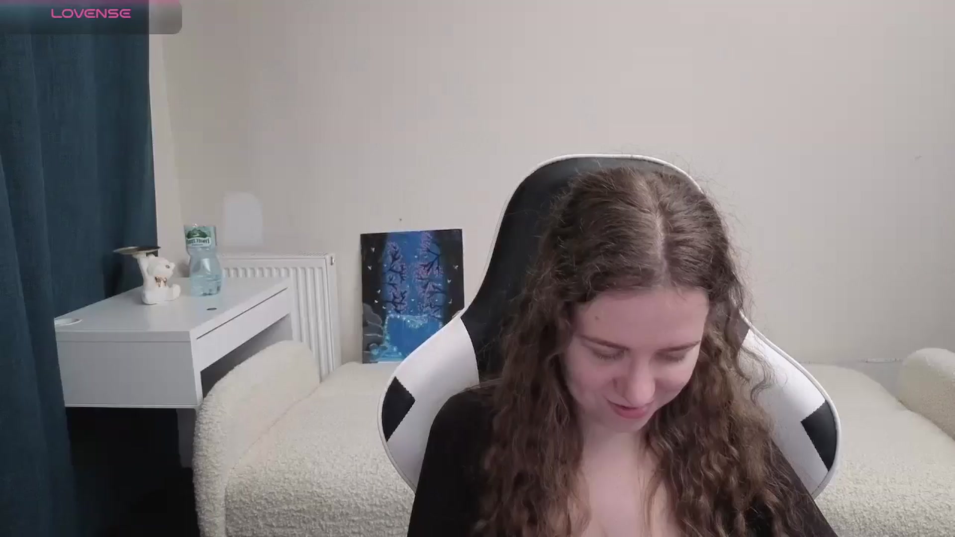 Gallery image thumbnail from BlueFlowerr's myfreecams stream on, 03/28/2026, 22:34 image 7 of 20