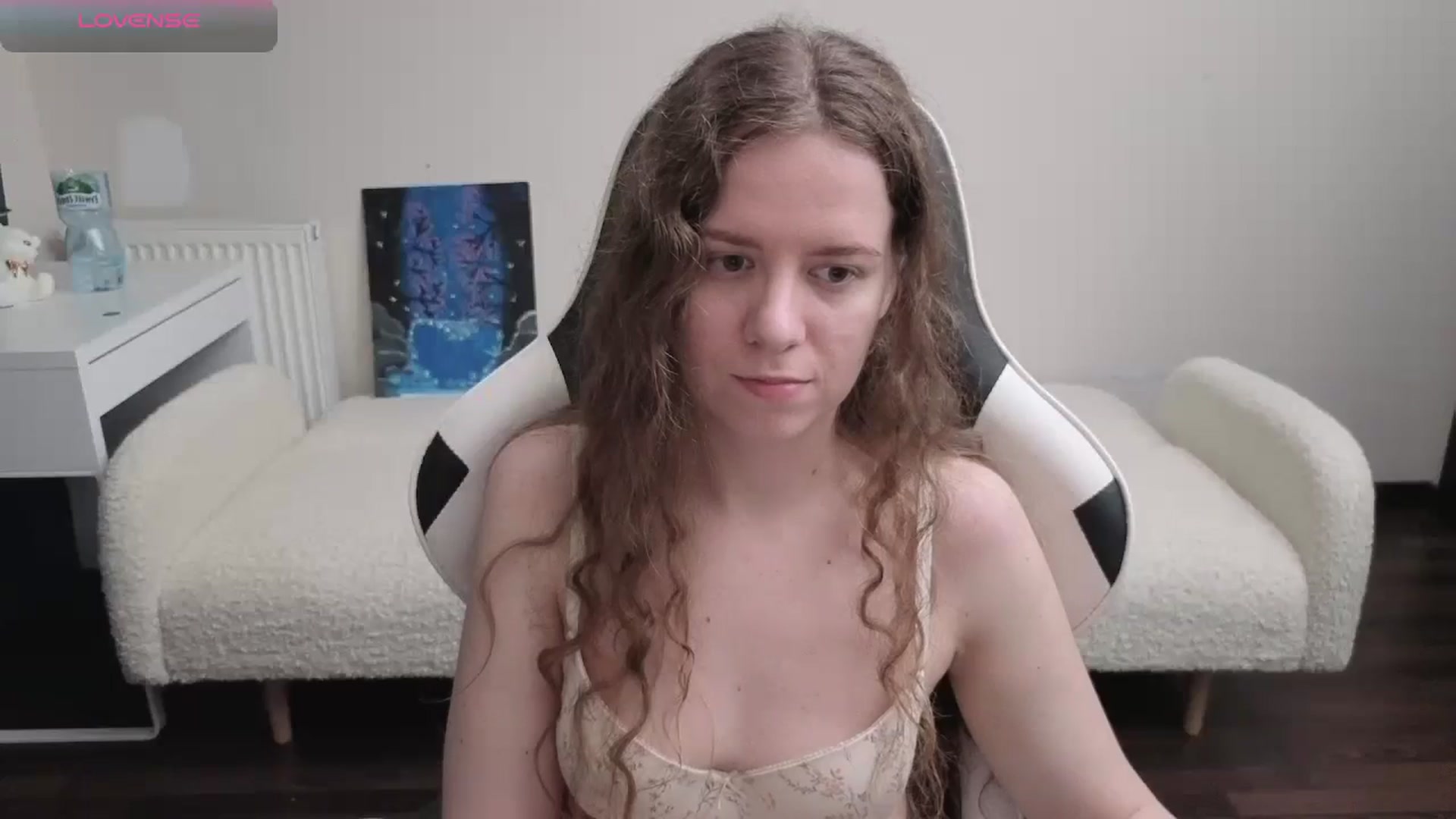 Gallery image thumbnail from BlueFlowerr's myfreecams stream on, 03/28/2026, 22:34 image 20 of 20